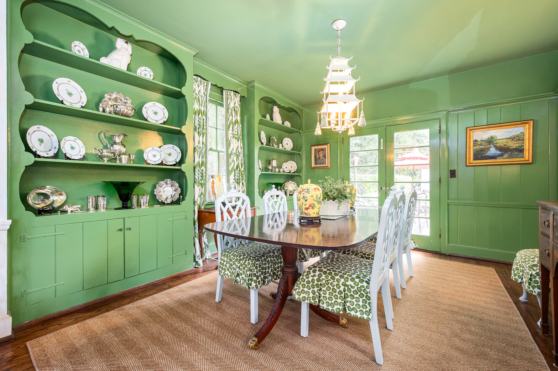  Charming Colonial Revival in the Heart of Historic Shirley Hills - 物件實景