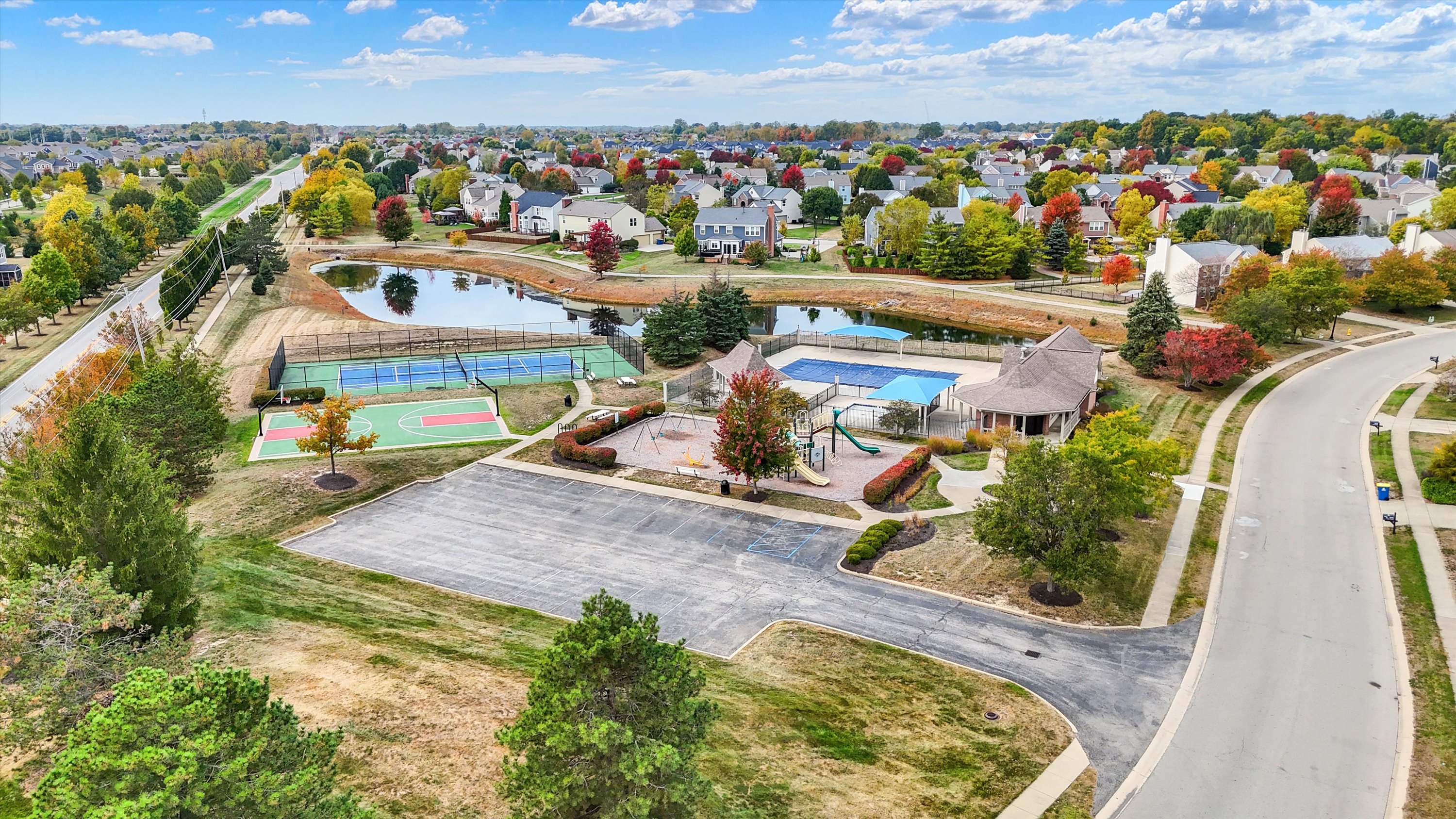 Carmel, Indiana, 46074, United States, 5 Bedrooms Bedrooms, ,4 BathroomsBathrooms,Residential,For Sale,1965164