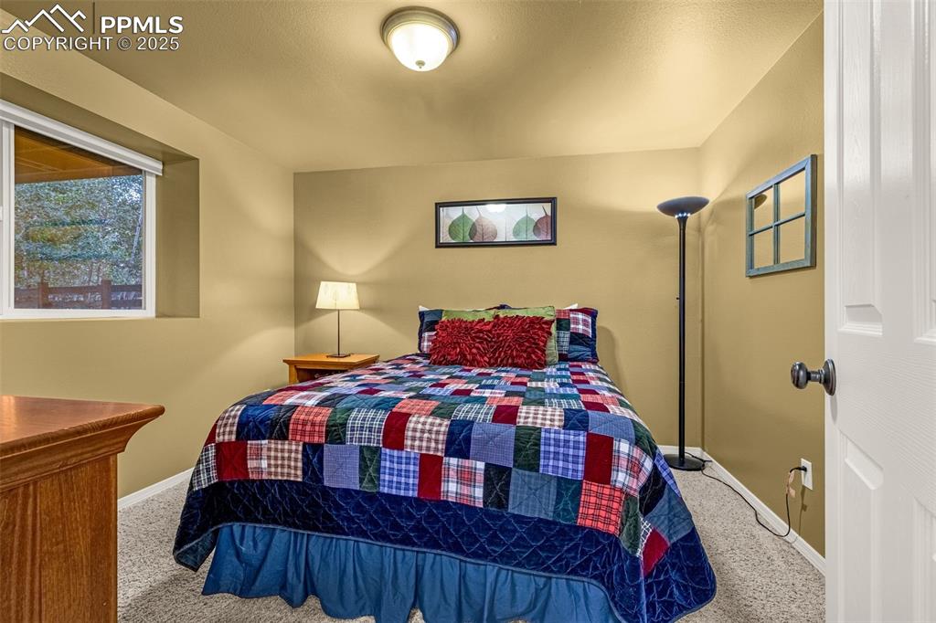 Monument, Colorado, 80132, United States, 5 Bedrooms Bedrooms, ,4 BathroomsBathrooms,Residential,For Sale,1988171