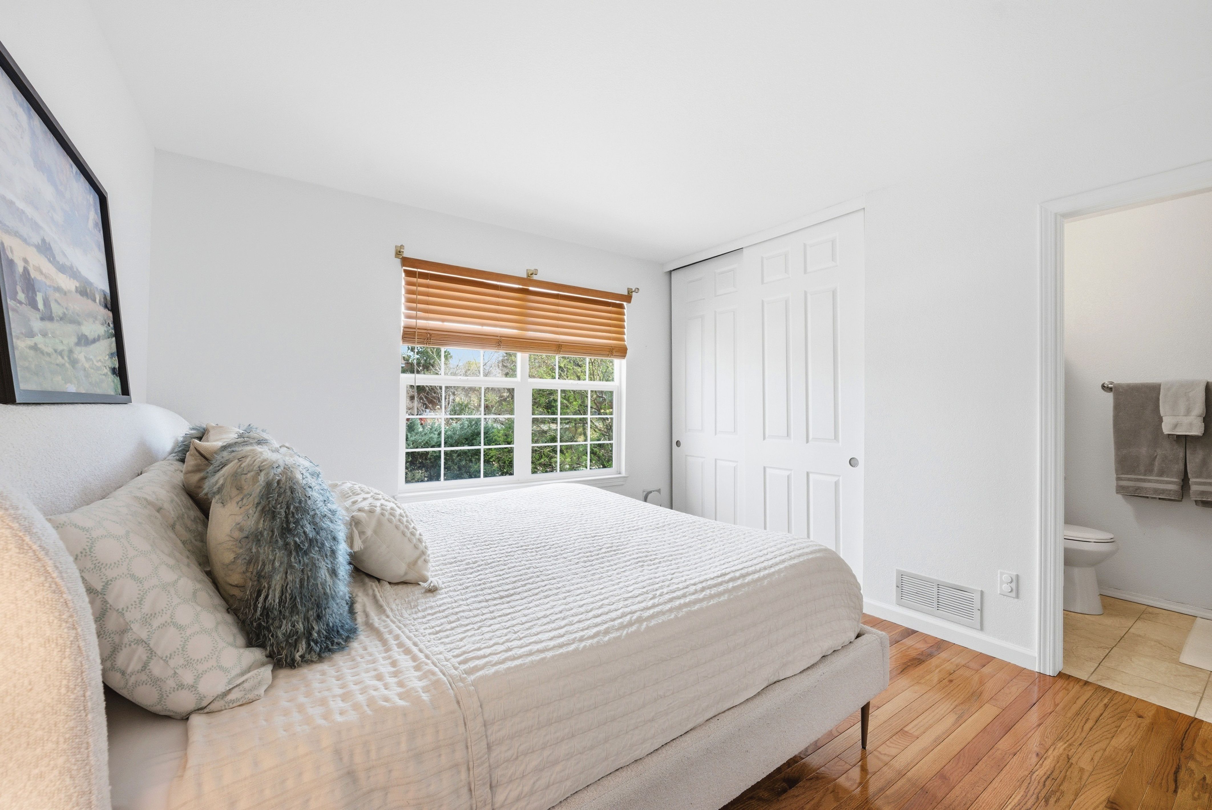  Nestled at the Base of the Beautiful Golden Foothills in Desirable Lakota Hills - 物件實景