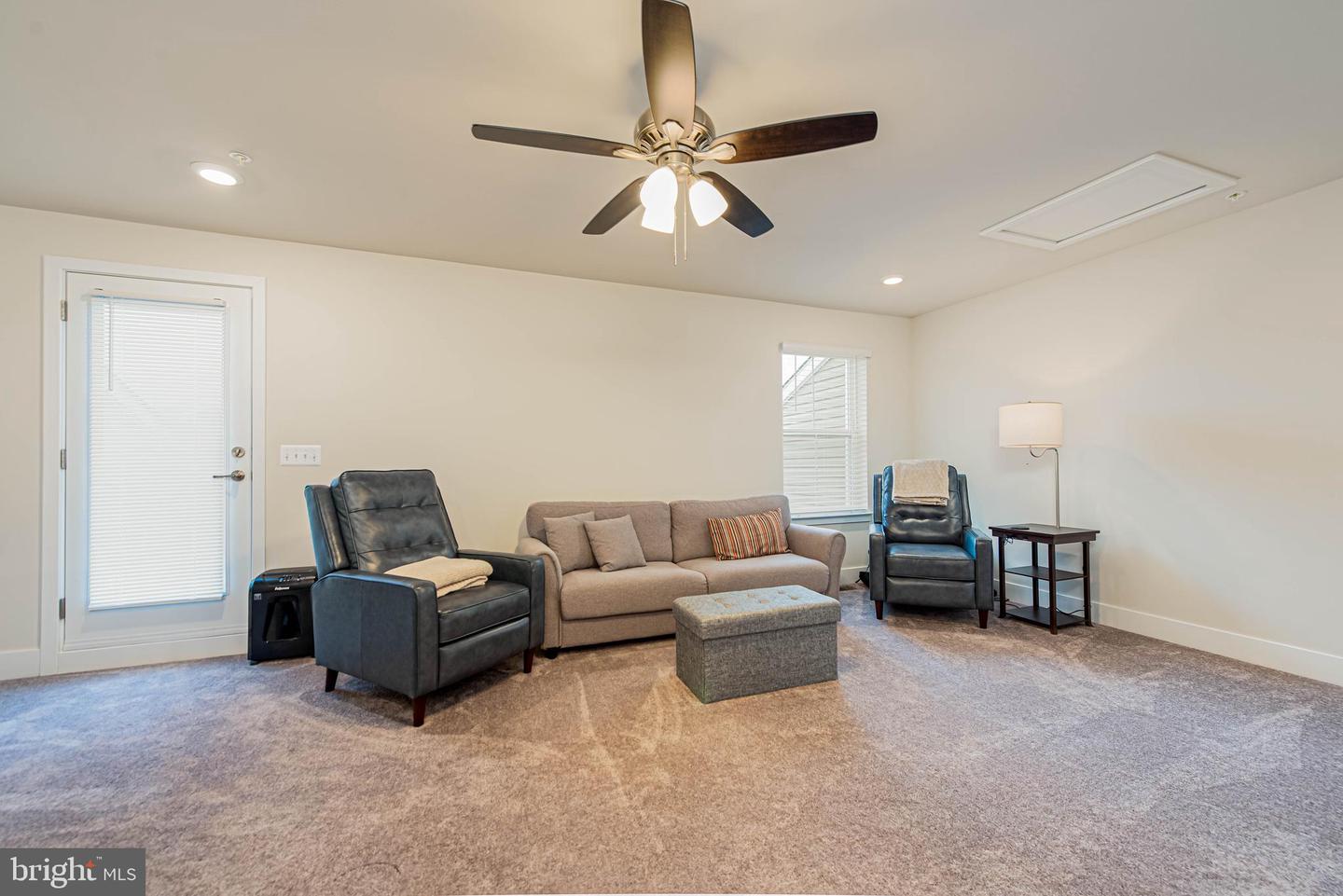 Berlin, Maryland, 21811, United States, 4 Bedrooms Bedrooms, ,5 BathroomsBathrooms,Residential,For Sale,1760244