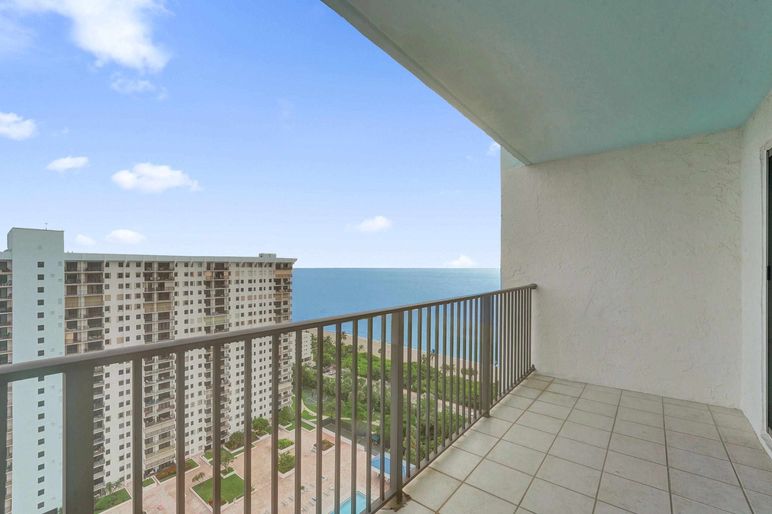  1201 S Ocean Drive, Hollywood, FL, 33019 - 物件實景