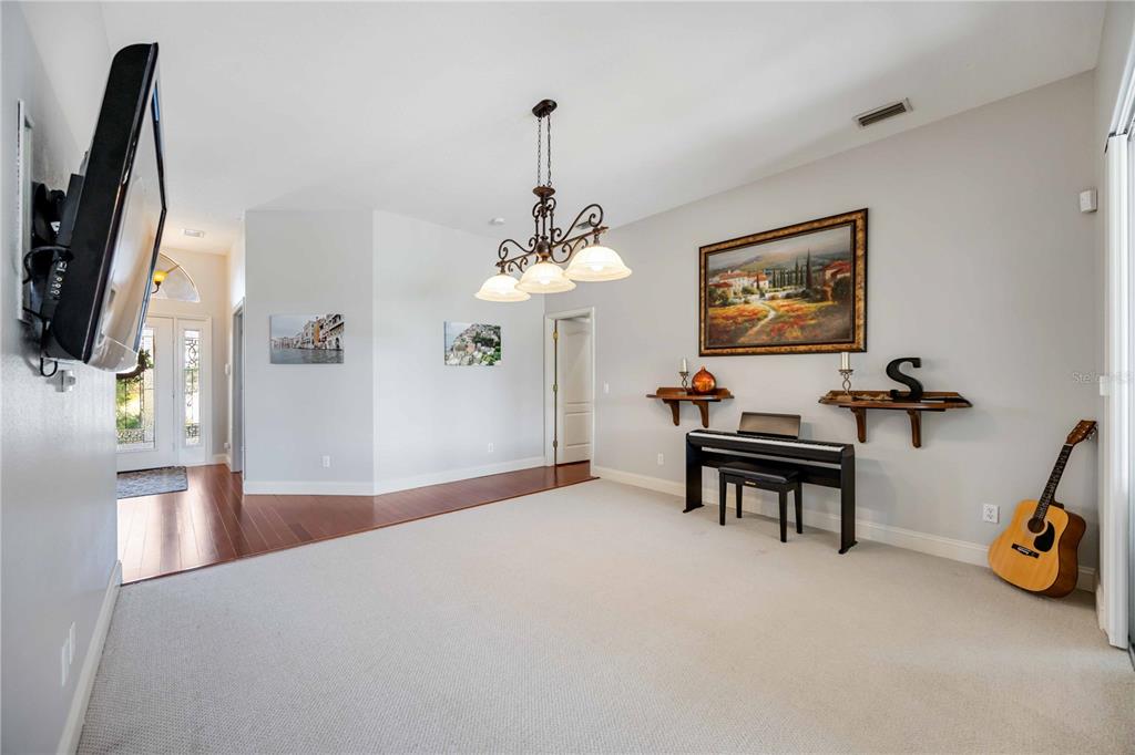 Bradenton, Florida, 34212, United States, 4 Bedrooms Bedrooms, ,3 BathroomsBathrooms,Residential,For Sale,1942233