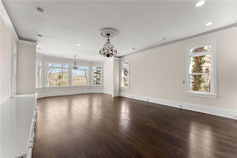 Alpharetta, Georgia, 30005, United States, 10 Bedrooms Bedrooms, ,13 BathroomsBathrooms,Residential,For Sale,1973838