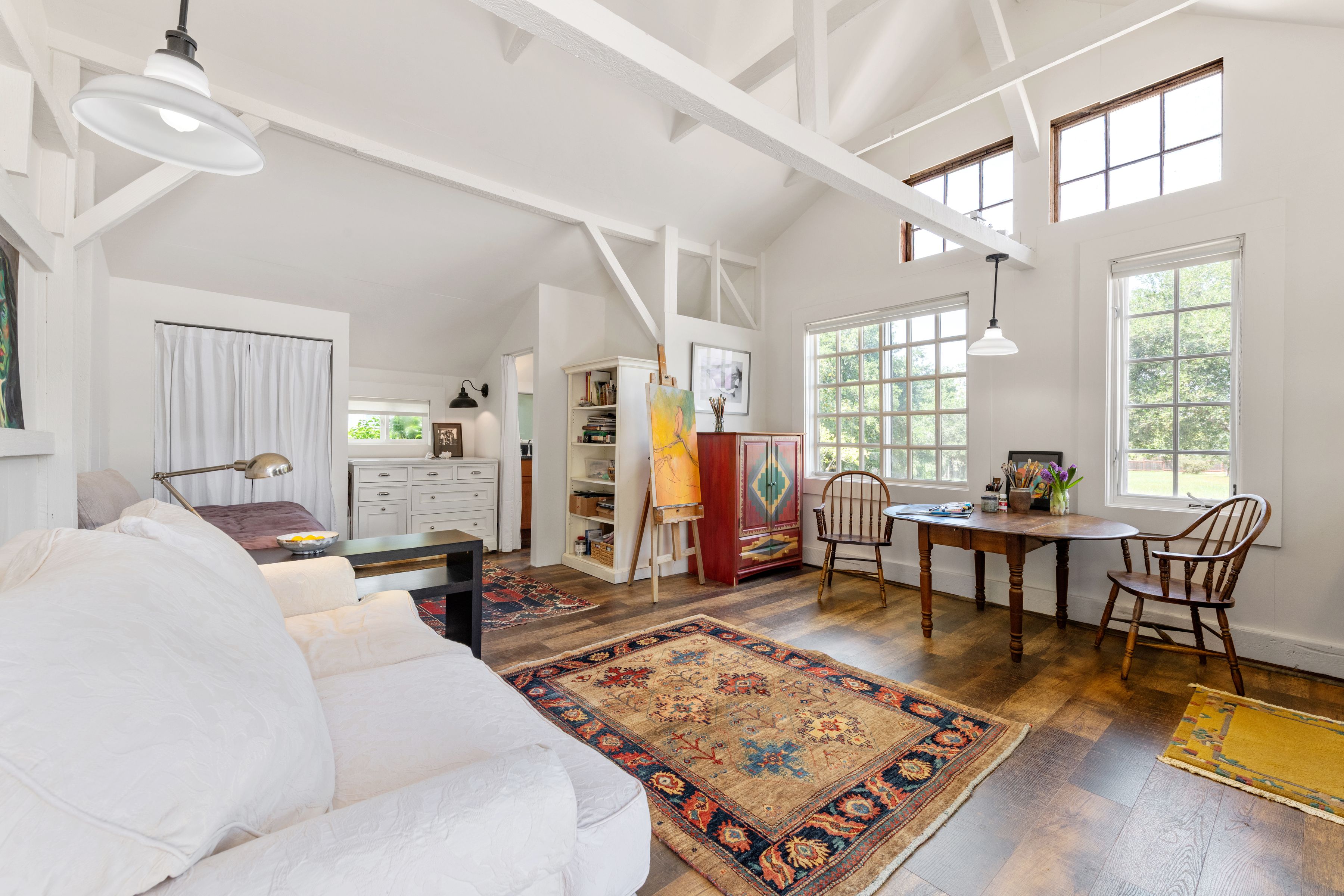  Farmhouse Retreat in Petaluma - 物件實景