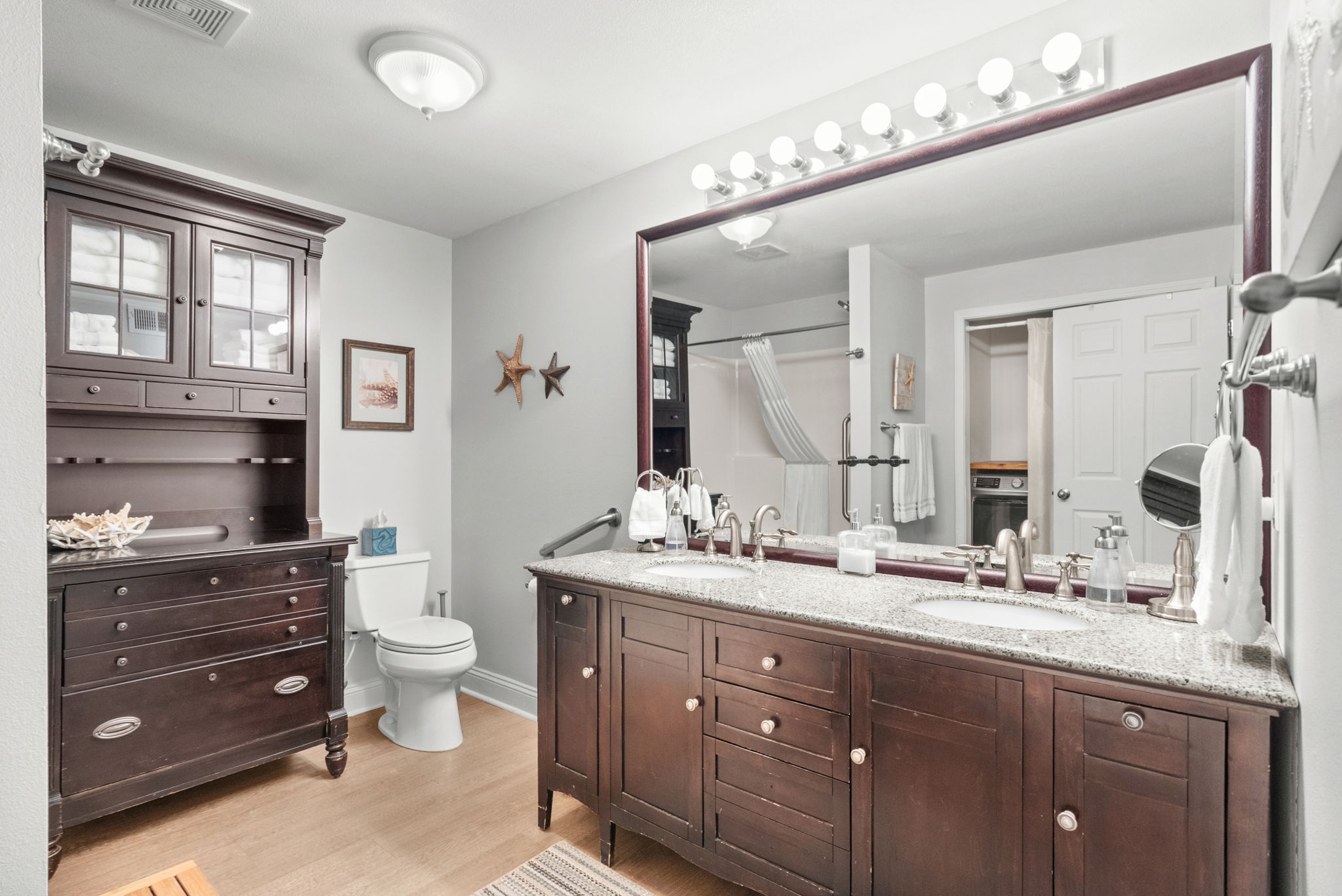 North Myrtle Beach, South Carolina, 29582, United States, 6 Bedrooms Bedrooms, ,3 BathroomsBathrooms,Residential,For Sale,1994221