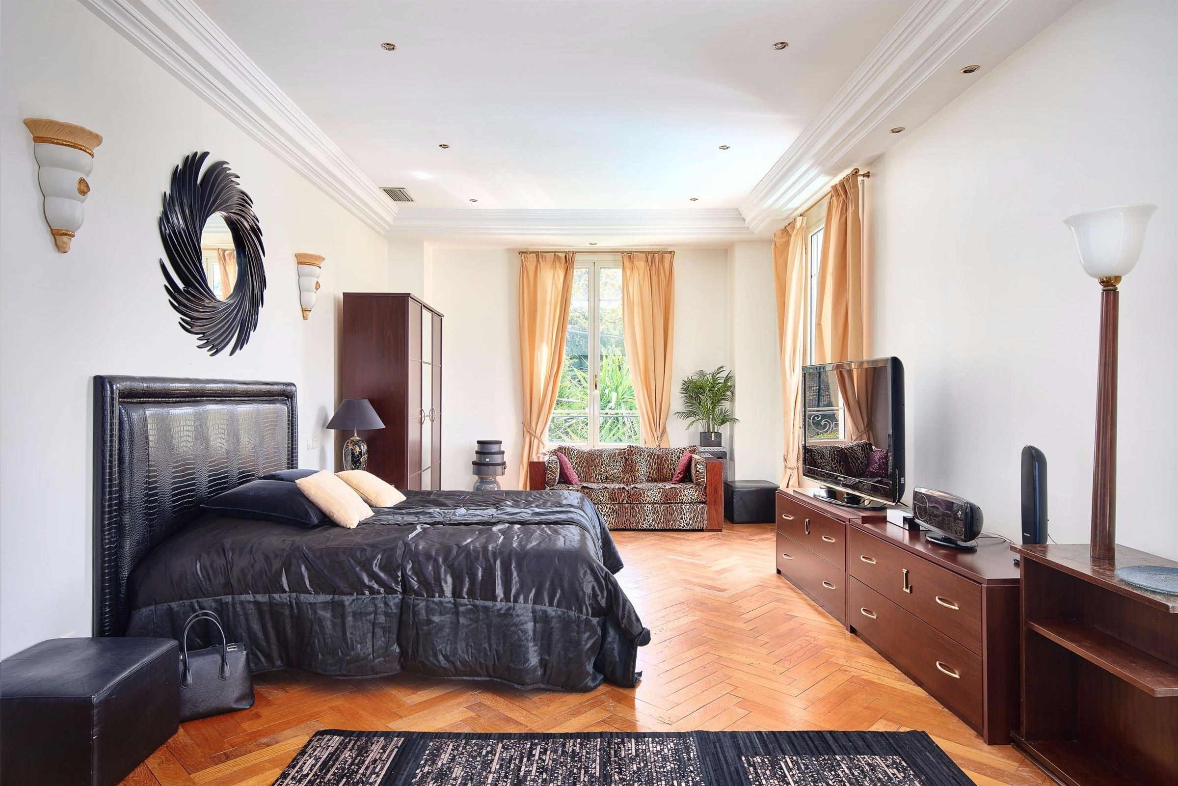  Cannes Montfleury: bourgeois villa 253 sqm + guest house 97 sqm, 1,400 sqm gard… - 物件實景