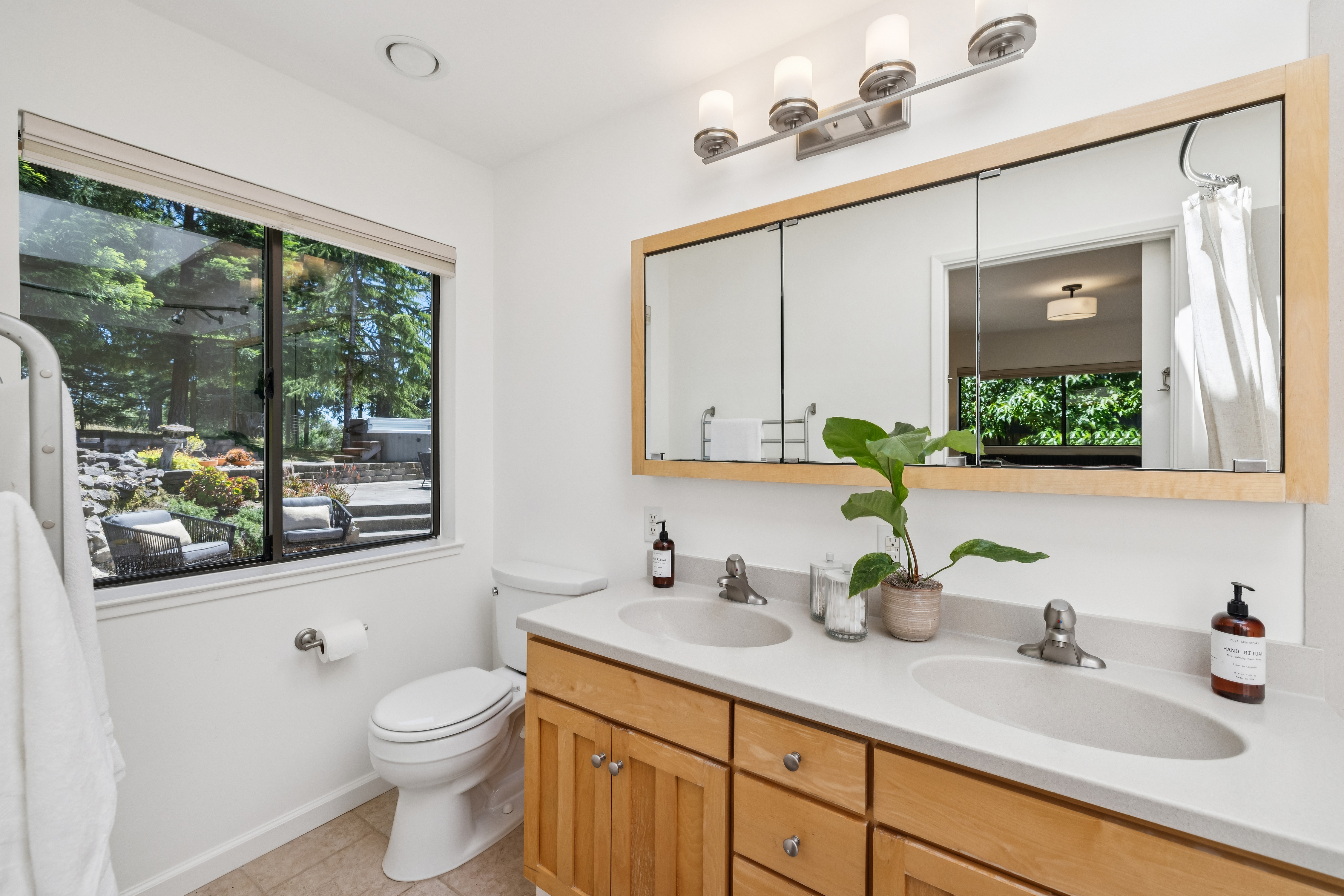  10931 Barnett Valley Road, Sebastopol, CA 95472 - 物件實景