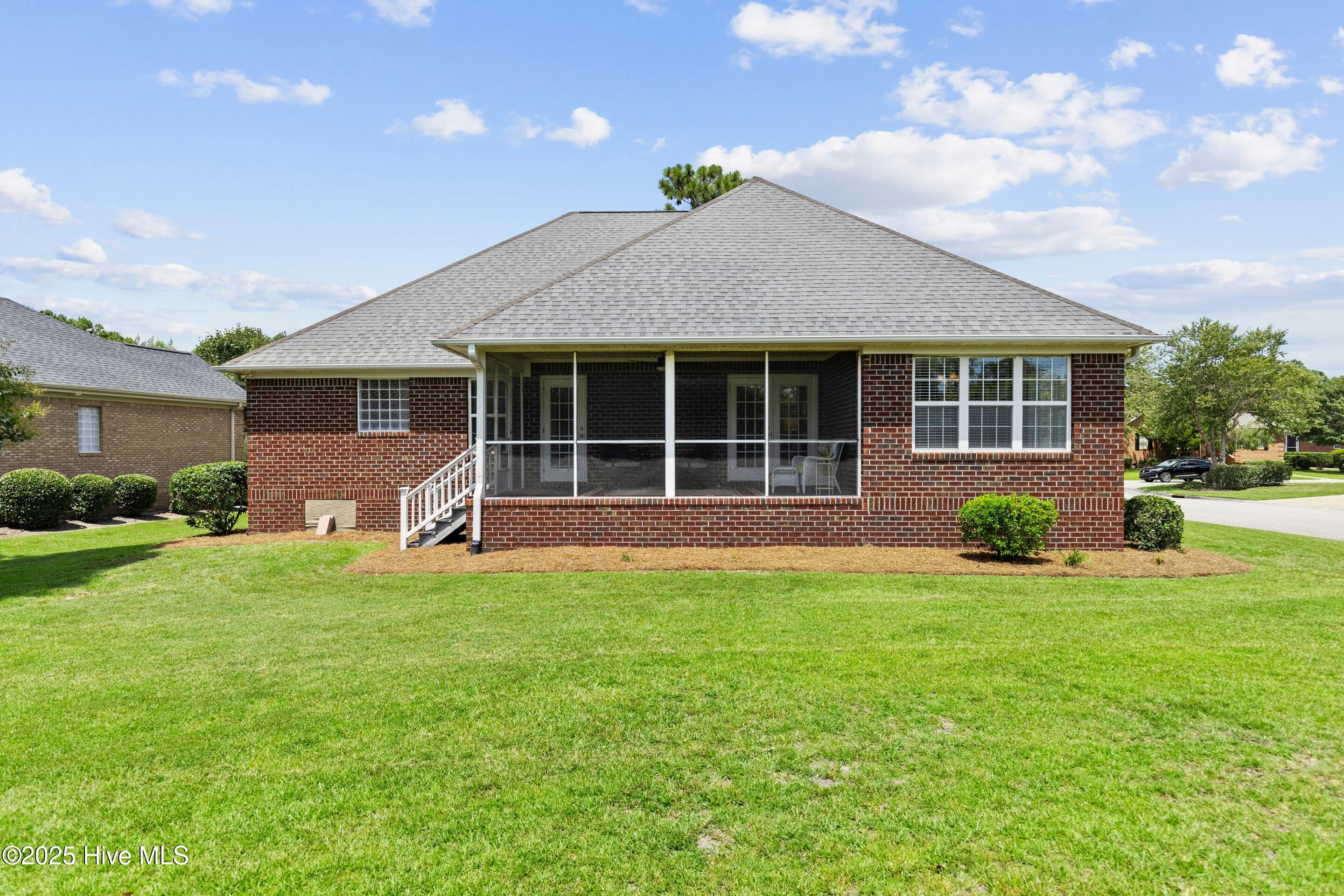 Wilmington, North Carolina, 28409, United States, 4 Bedrooms Bedrooms, ,3 BathroomsBathrooms,Residential,For Sale,1898708