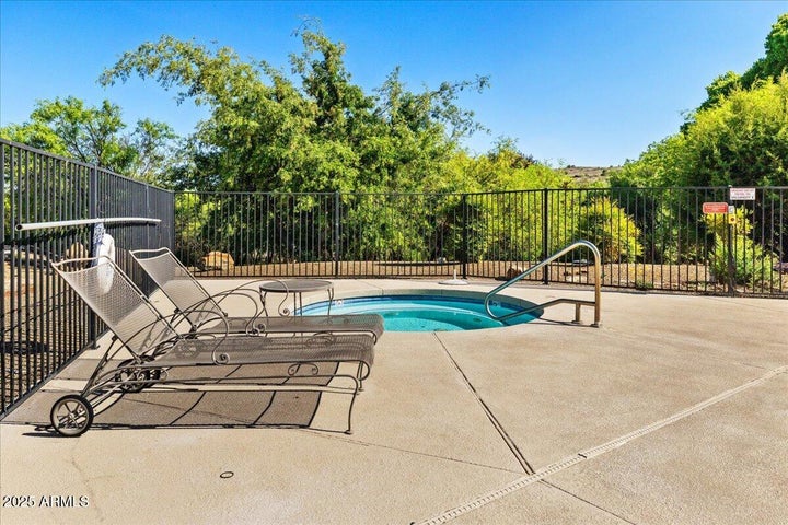 Mayer, Arizona, 86333, United States, 3 Bedrooms Bedrooms, ,3 BathroomsBathrooms,Residential,For Sale,1986123