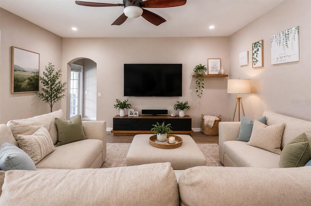 Trinity, Florida, 34655, United States, 4 Bedrooms Bedrooms, ,4 BathroomsBathrooms,Residential,For Sale,2044017