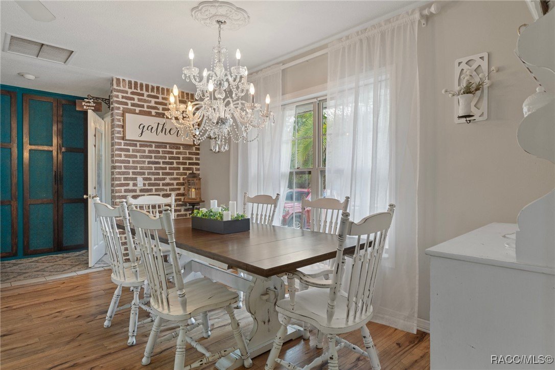 Crystal River, Florida, 34428, United States, 3 Bedrooms Bedrooms, ,3 BathroomsBathrooms,Residential,For Sale,1977079