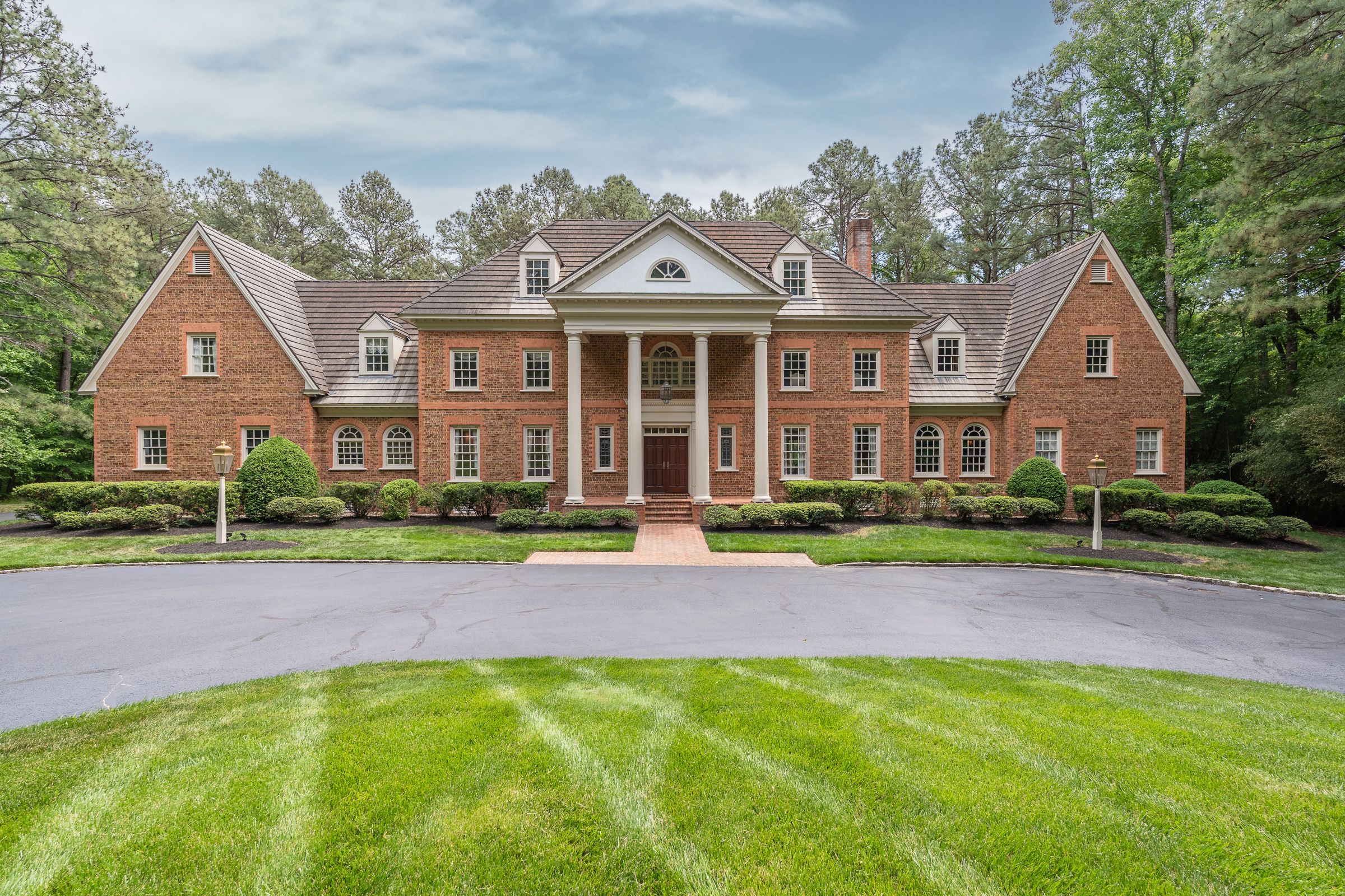  221 Dryden Lane, Richmond, VA 23229 - 物件實景