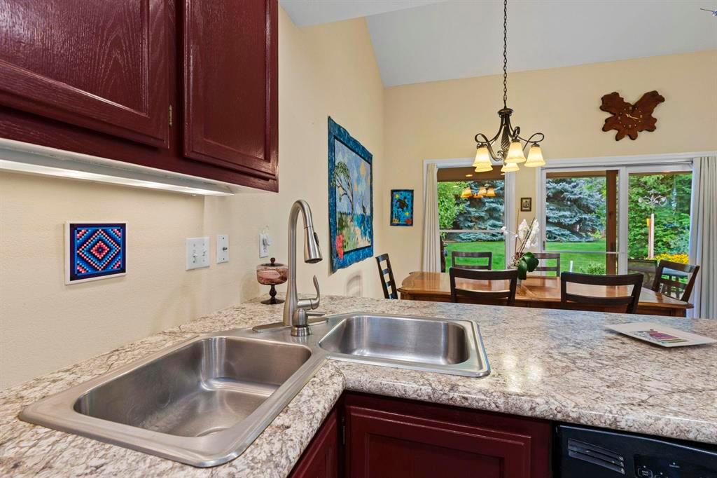 Durango, Colorado, 81301, United States, 3 Bedrooms Bedrooms, ,2 BathroomsBathrooms,Residential,For Sale,1949402