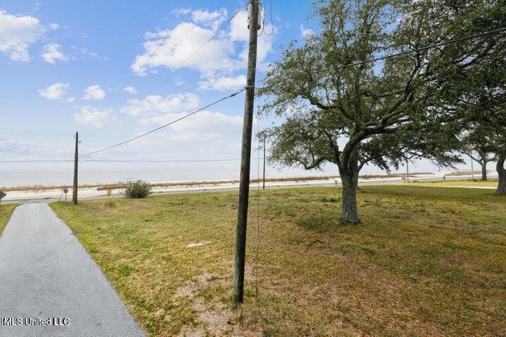 Waveland, Mississippi, 39576, United States, ,Land,For Sale,1941720