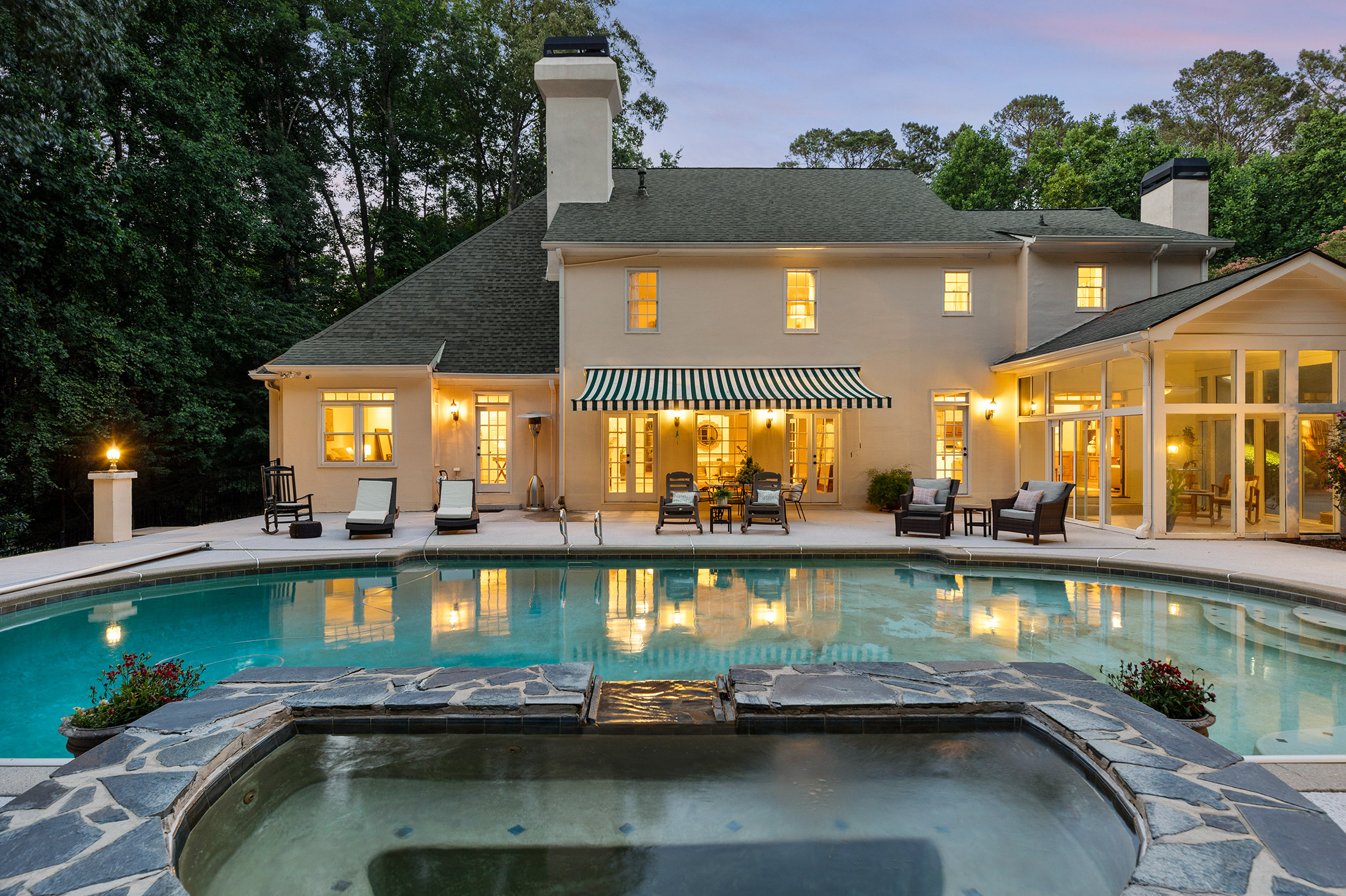  Exquisite Home Reminiscent of Classic 1960s Hollywood Glamour - 物件實景