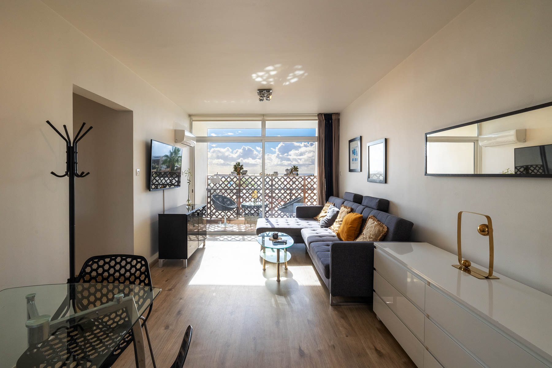  Two Bedroom Apartment in Limassol - 物件實景