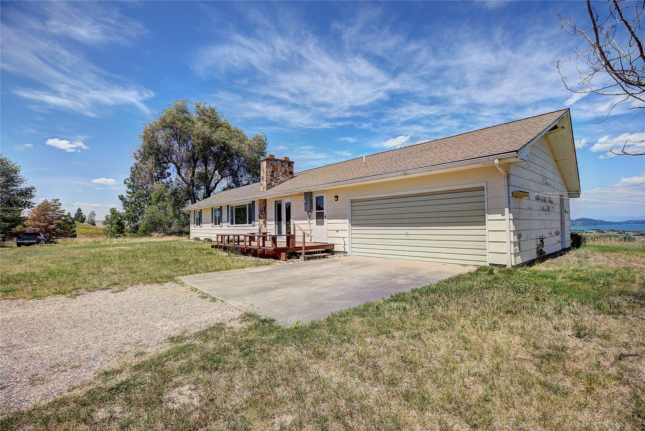 Polson, Montana, 59860, United States, 3 Bedrooms Bedrooms, ,2 BathroomsBathrooms,Residential,For Sale,1827901