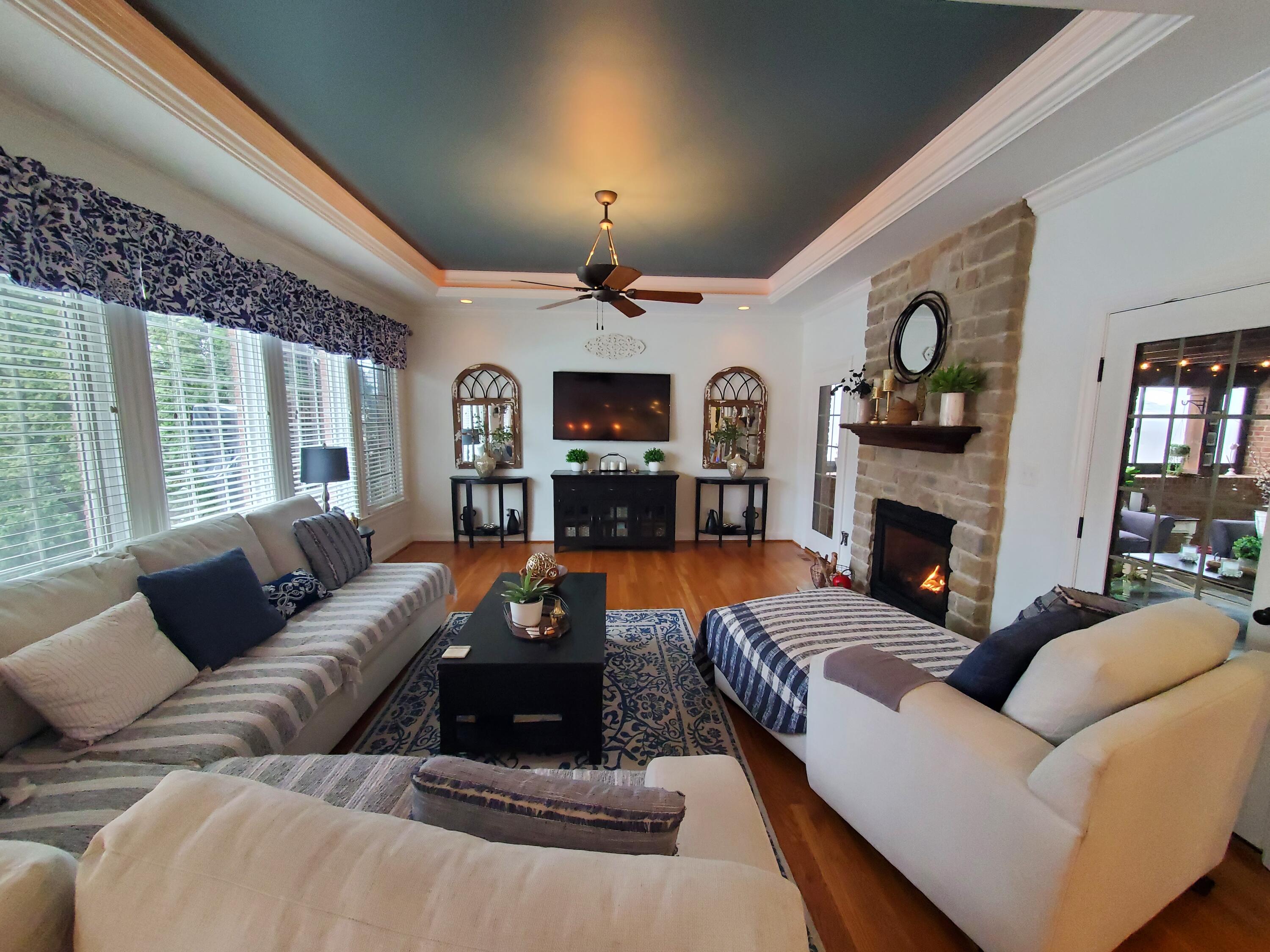 Lexington, Kentucky, 40509, United States, 6 Bedrooms Bedrooms, ,4 BathroomsBathrooms,Residential,For Sale,1785062