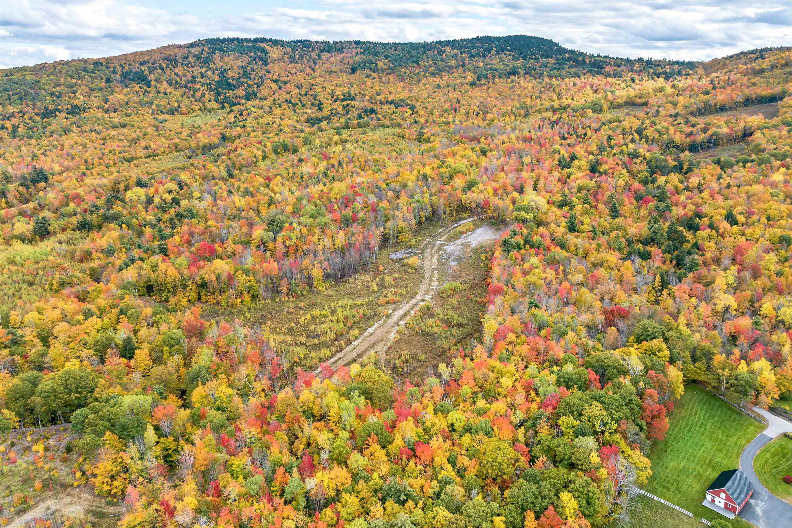 Gilford, New Hampshire, 03249, United States, ,Land,For Sale,1699580