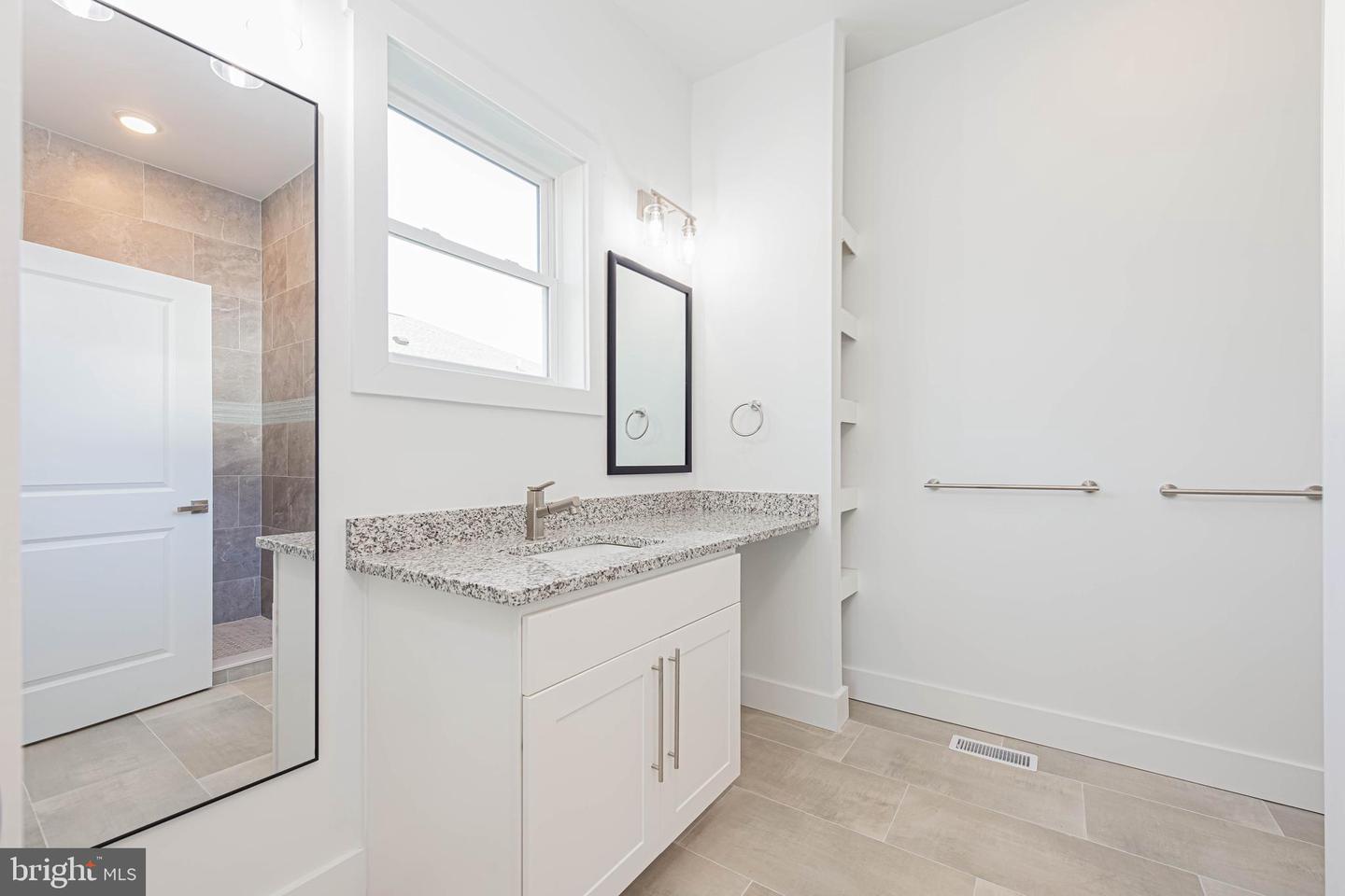 Ocean View, Delaware, 19970, United States, 5 Bedrooms Bedrooms, ,4 BathroomsBathrooms,Residential,For Sale,2002976