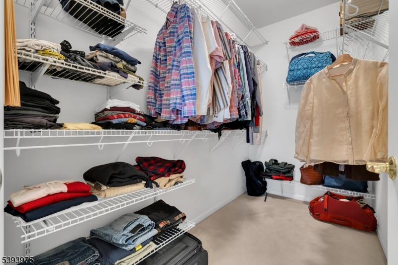 Franklin Twp., New Jersey, 08873, United States, 3 Bedrooms Bedrooms, ,3 BathroomsBathrooms,Residential,For Sale,1991014