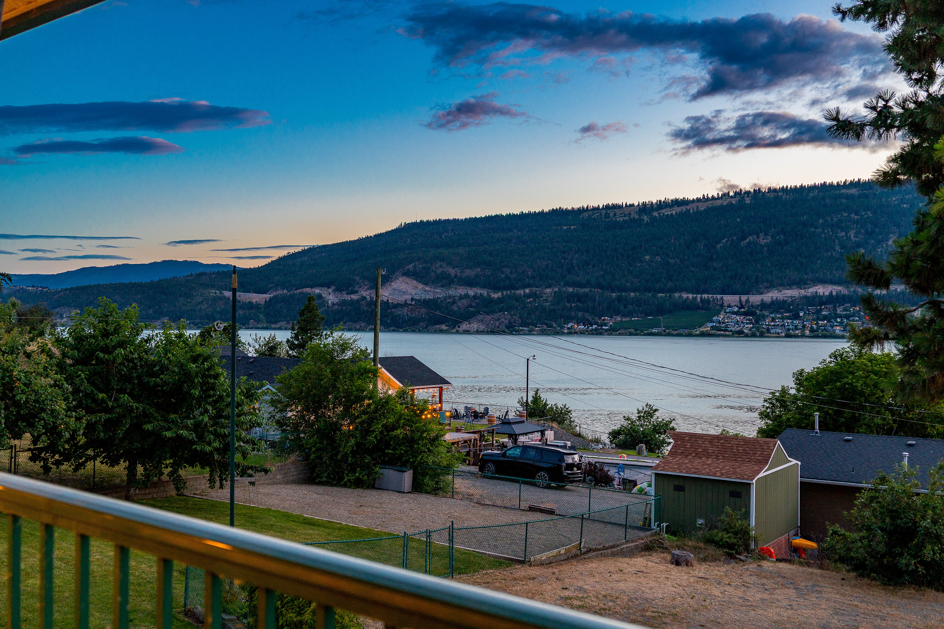  Charming Lakeview Rancher - 物件實景
