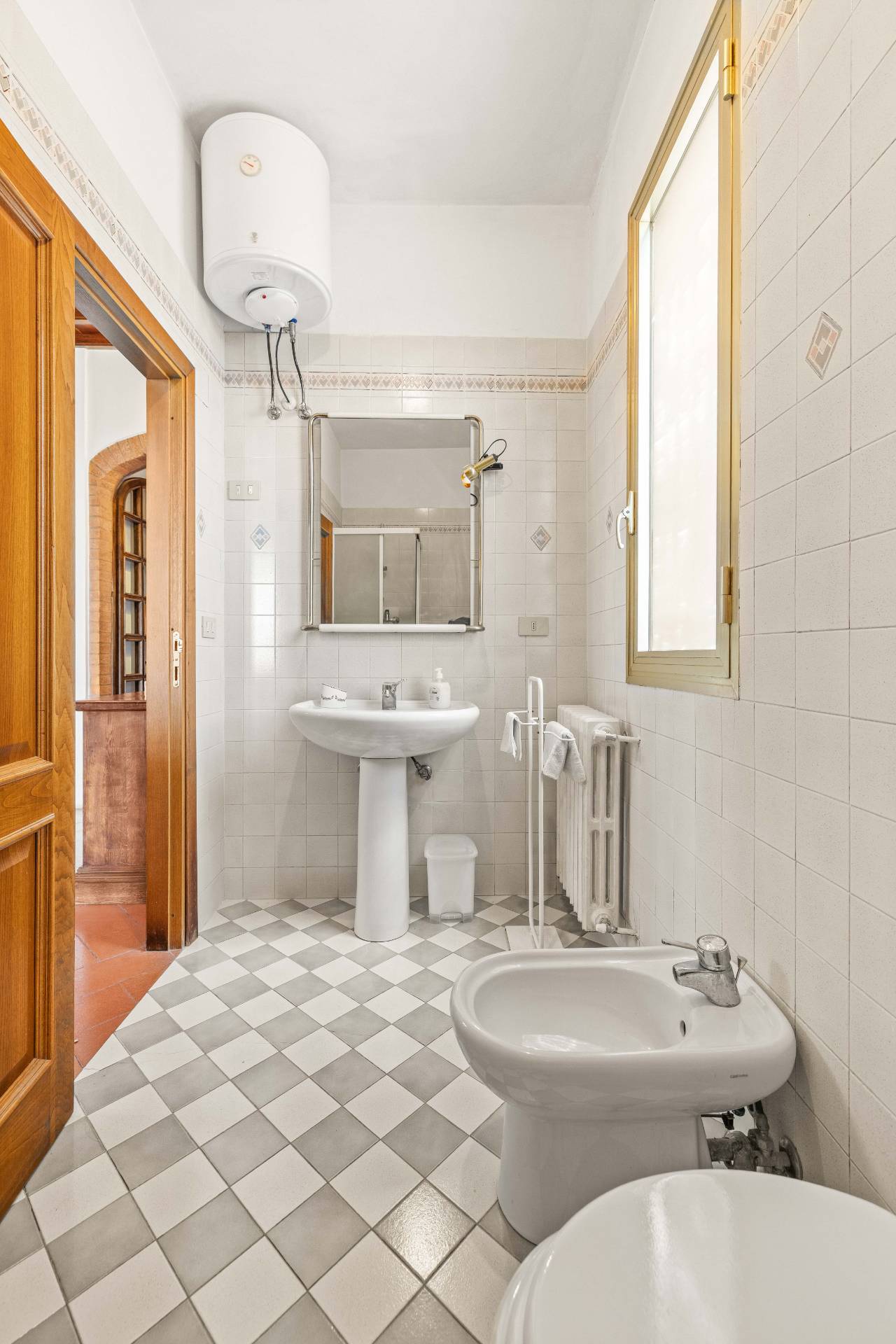 San Gimignano, Siena, 53037, IT, 3 Bedrooms Bedrooms, ,2 BathroomsBathrooms,Residential,For Sale,1876923