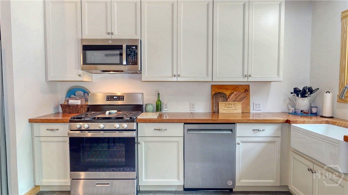 Pembroke, Georgia, 31321, United States, 2 Bedrooms Bedrooms, ,2 BathroomsBathrooms,Residential,For Sale,1981842