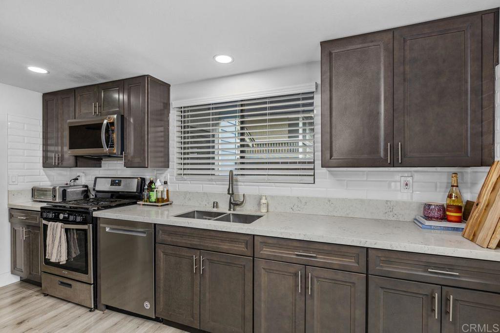 San Diego, California, 92113, United States, 3 Bedrooms Bedrooms, ,3 BathroomsBathrooms,Residential,For Sale,1847887