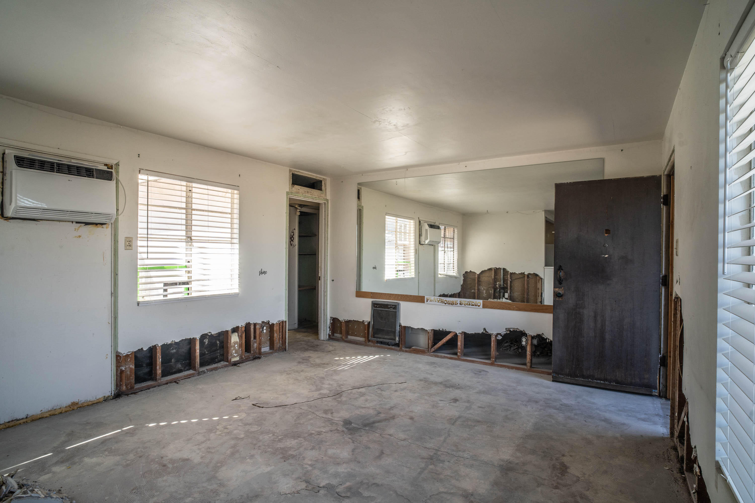 La Quinta, California, 92253, United States, 2 Bedrooms Bedrooms, ,1 BathroomBathrooms,Residential,For Sale,1961693