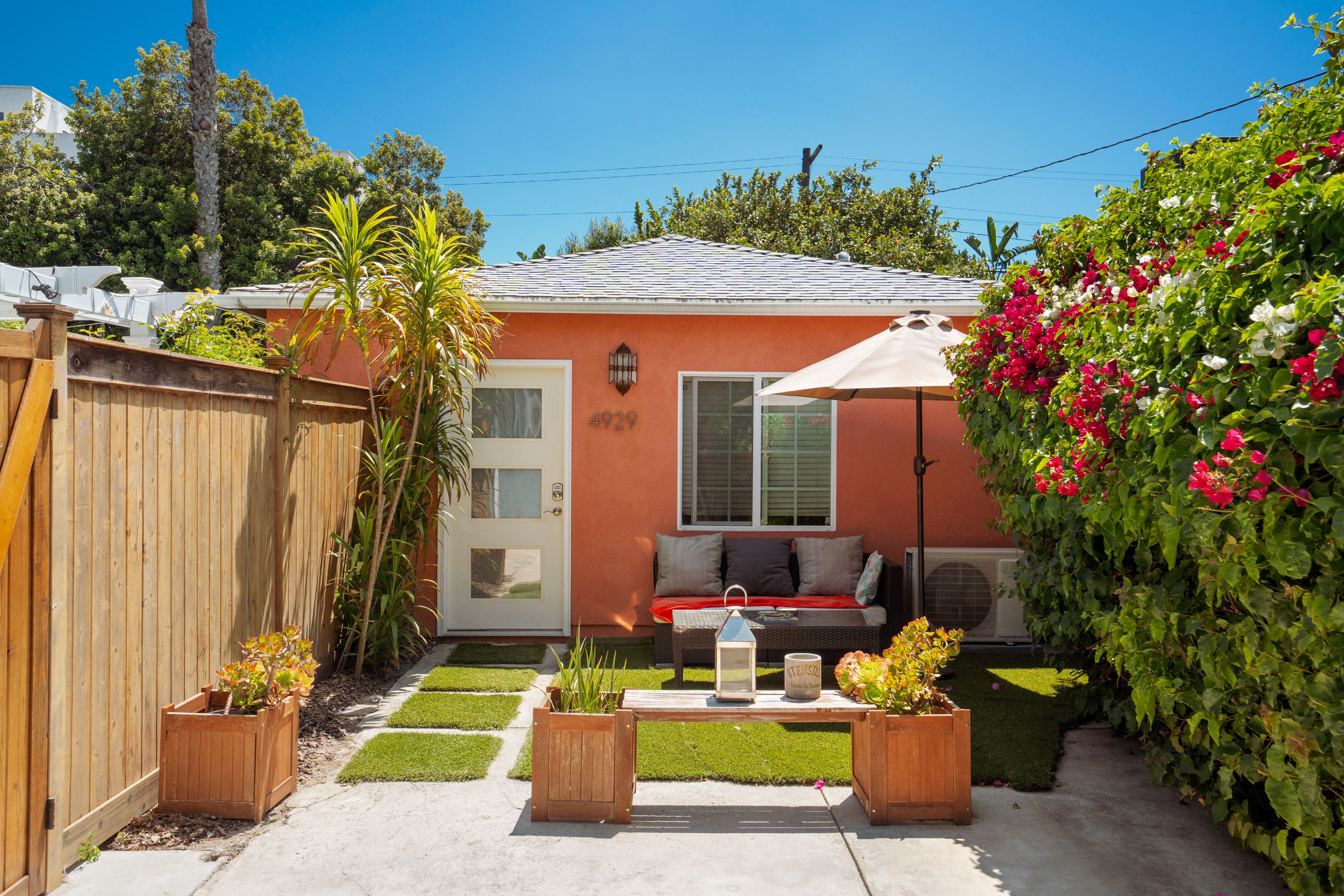  4931 Coolidge Avenue - 物件實景