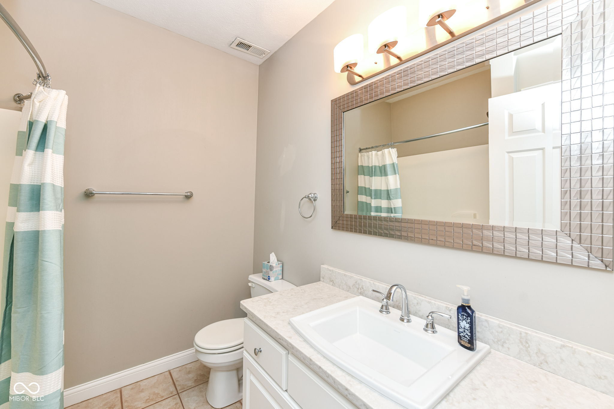 Cicero, Indiana, 46034, United States, 4 Bedrooms Bedrooms, ,4 BathroomsBathrooms,Residential,For Sale,2005154