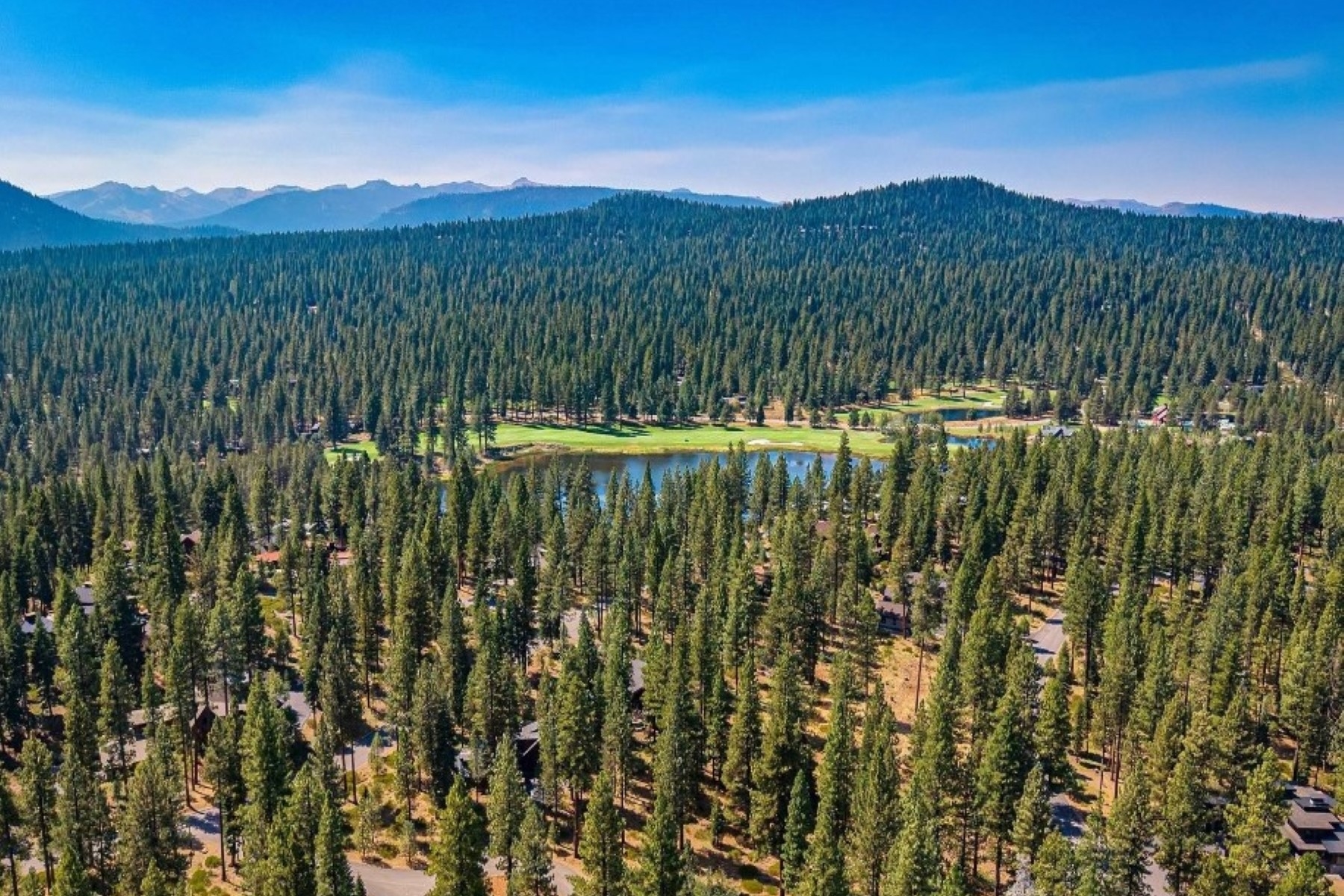  Gorgeous .63 acre Homesite in Truckee