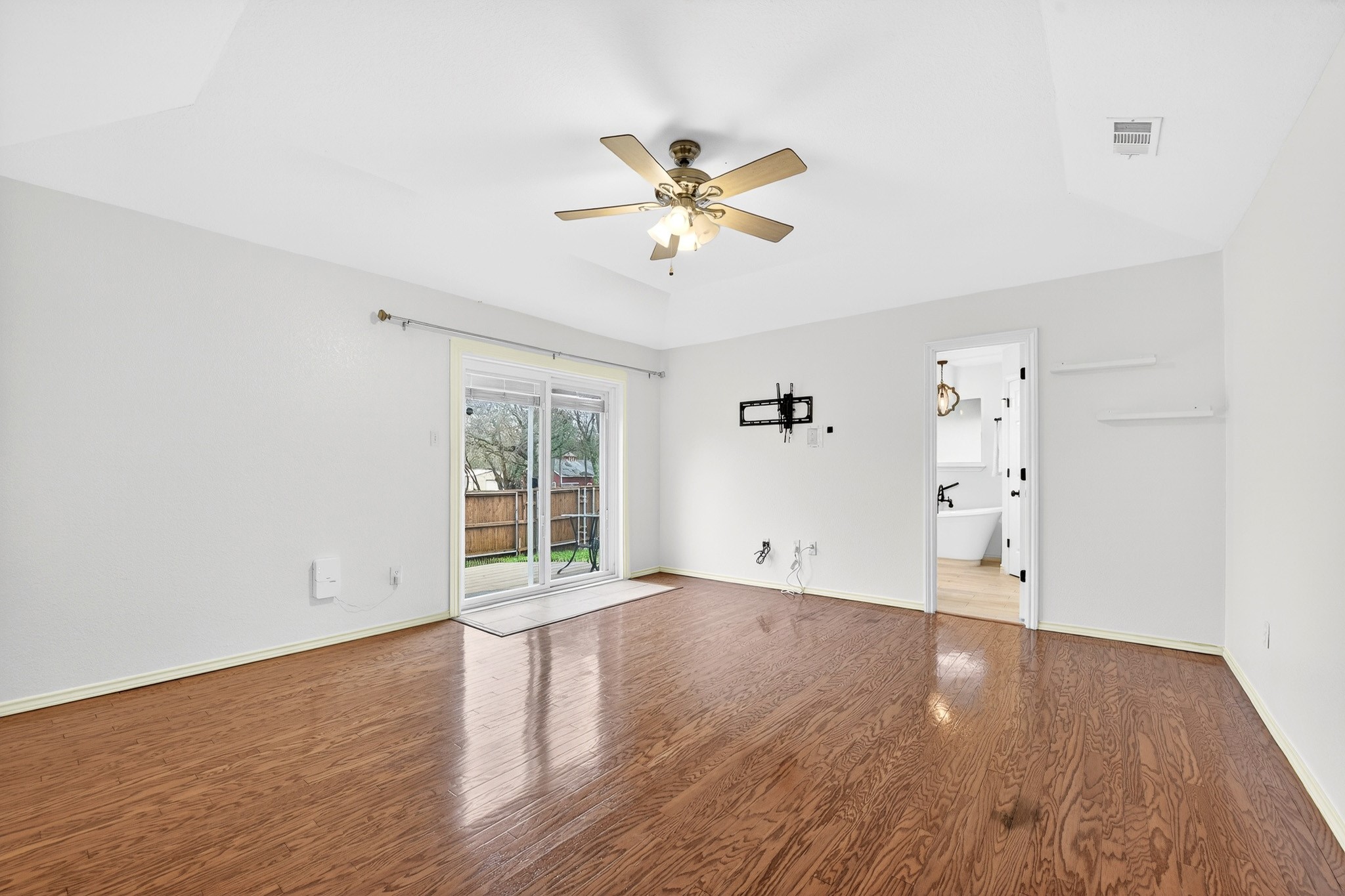 Lowry Crossing, Texas, 75407, United States, 3 Bedrooms Bedrooms, ,3 BathroomsBathrooms,Residential,For Sale,2002284