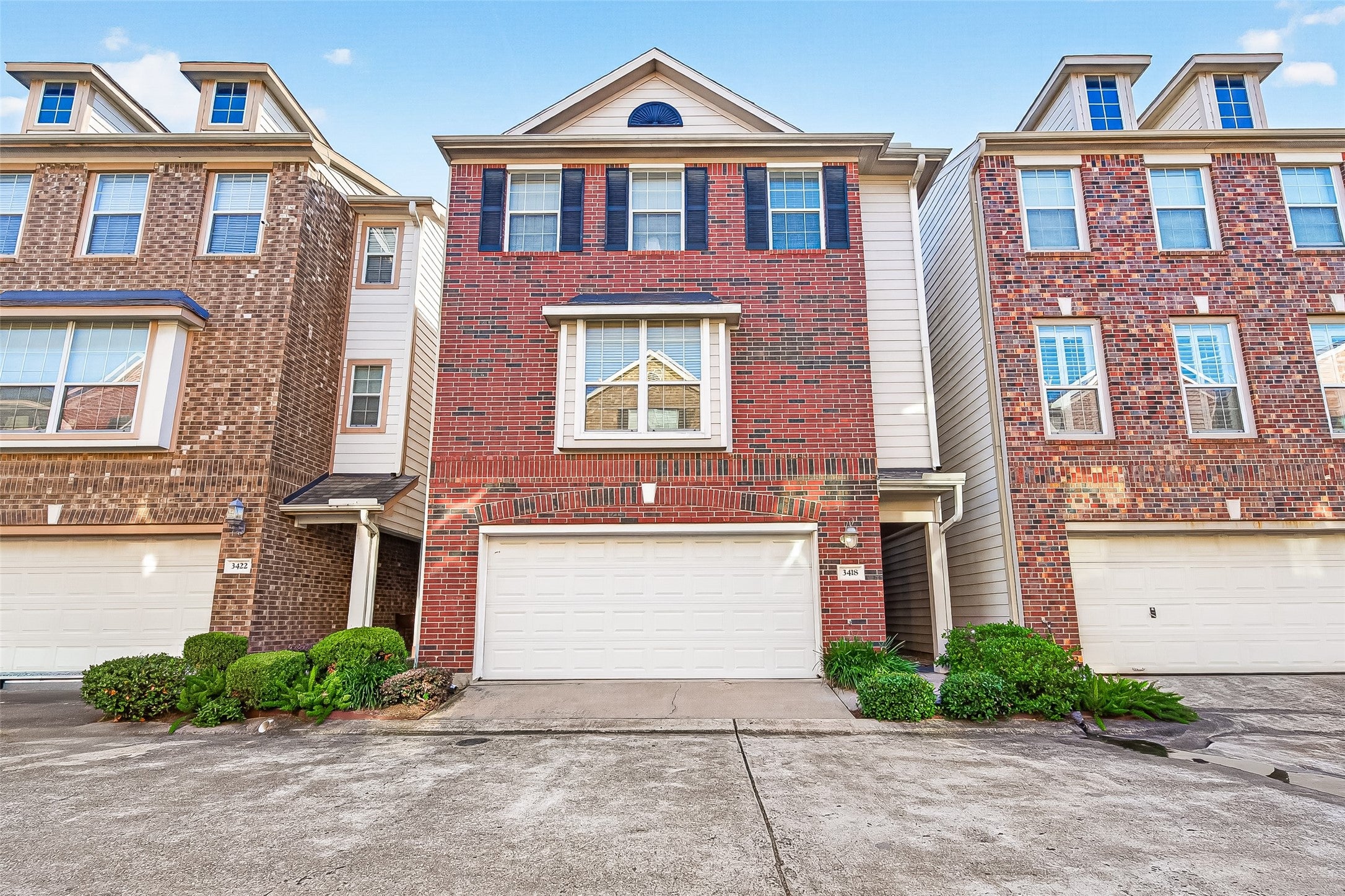 Skyline Village Dr, Houston, TX 77057 #1