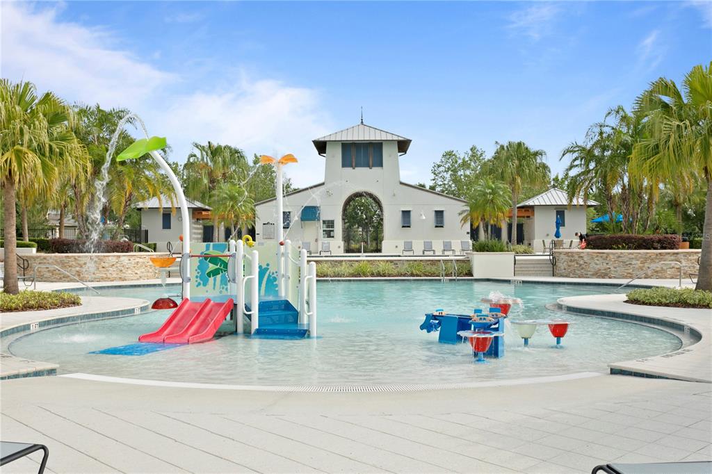 Lithia, Florida, 33547, United States, 5 Bedrooms Bedrooms, ,4 BathroomsBathrooms,Residential,For Sale,1997364