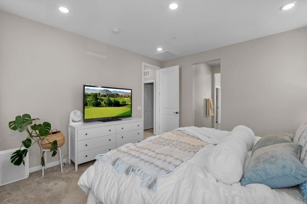 Chula Vista, California, 91913, United States, 4 Bedrooms Bedrooms, ,3 BathroomsBathrooms,Residential,For Sale,1777127