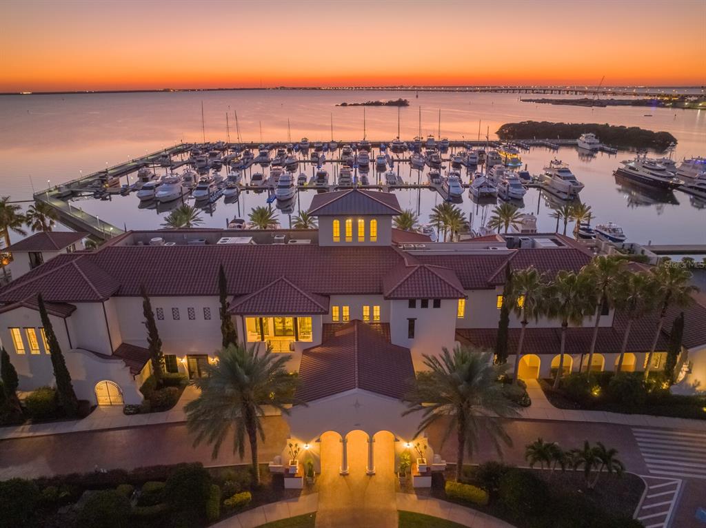 Tampa, Florida, 33616, United States, 4 Bedrooms Bedrooms, ,7 BathroomsBathrooms,Residential,For Sale,1993403