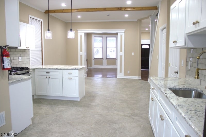 Elizabeth City, New Jersey, 07208, United States, 5 Bedrooms Bedrooms, ,4 BathroomsBathrooms,Residential,For Sale,2011713