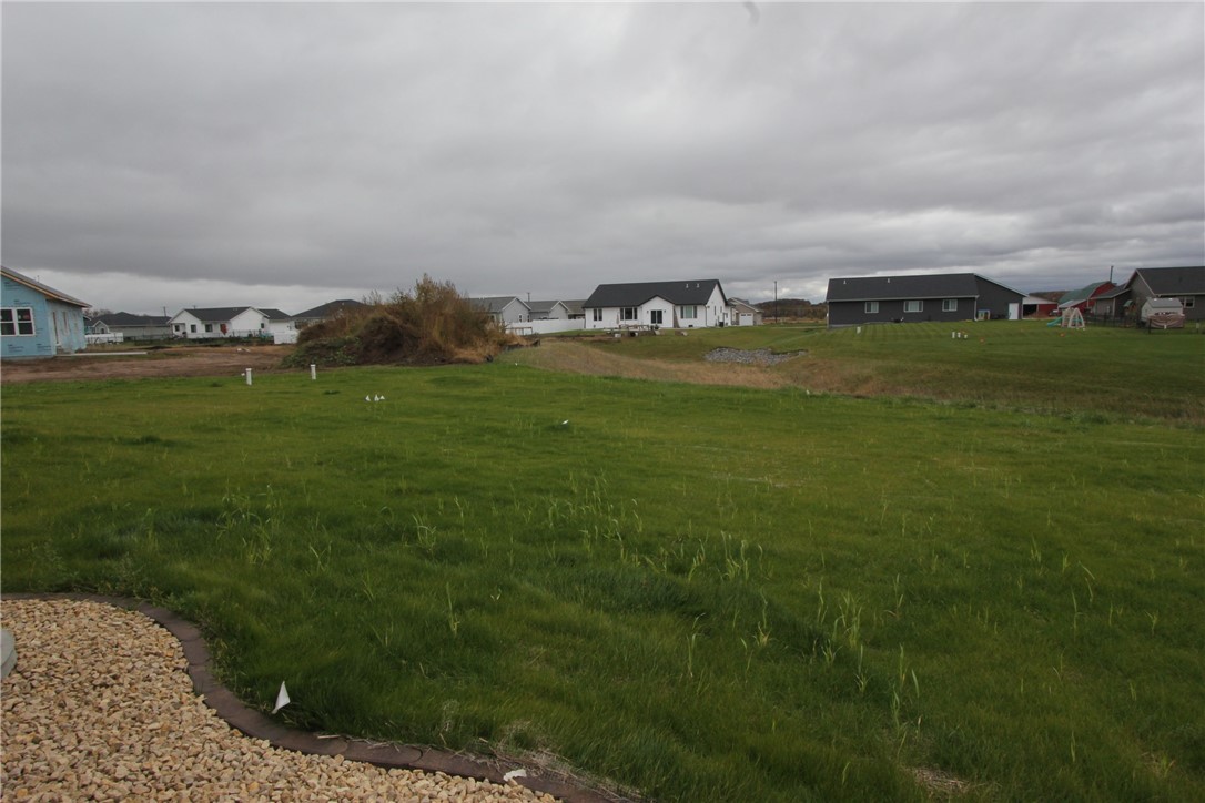 Chippewa Falls, Wisconsin, 54729, United States, 5 Bedrooms Bedrooms, ,3 BathroomsBathrooms,Residential,For Sale,1979363