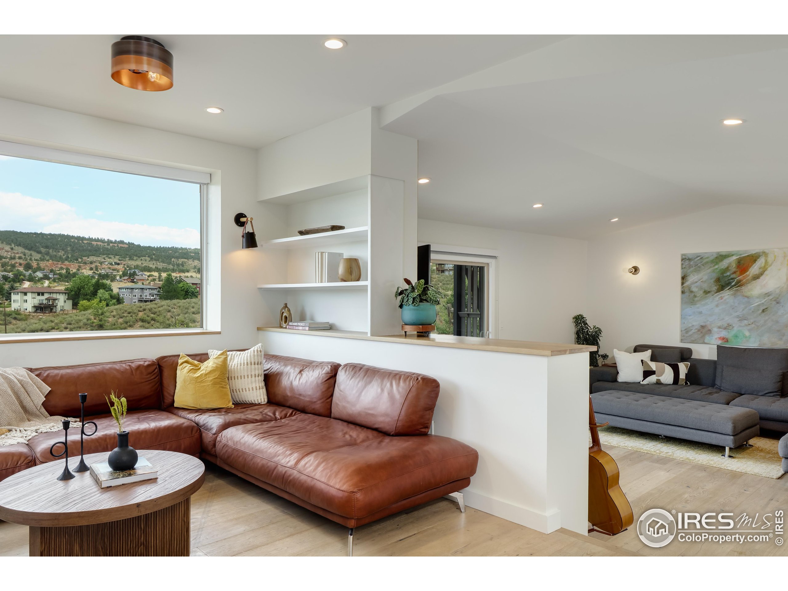 Lyons, Colorado, 80540, United States, 4 Bedrooms Bedrooms, ,2 BathroomsBathrooms,Residential,For Sale,1926189