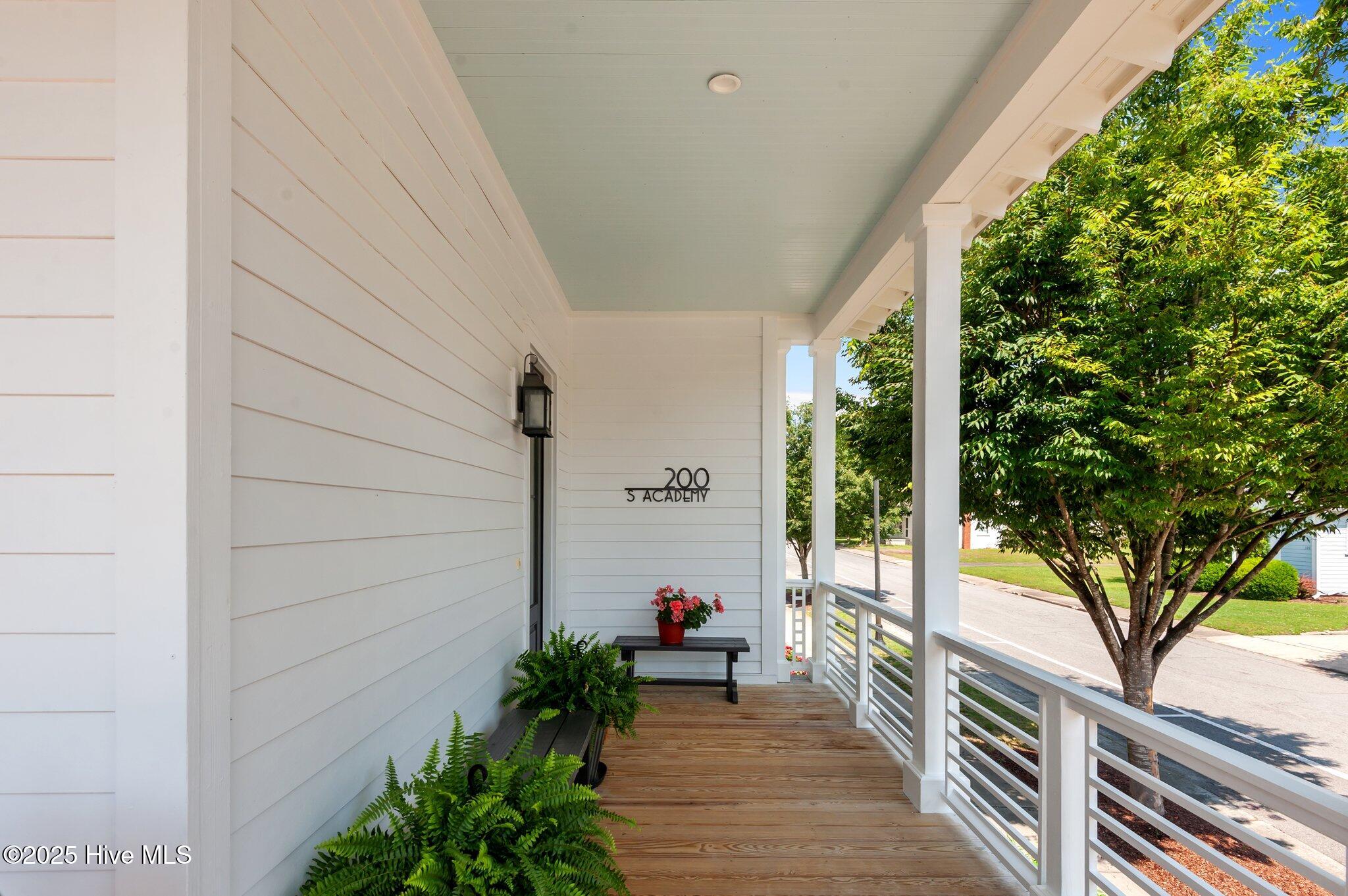 Washington, North Carolina, 27889, United States, 3 Bedrooms Bedrooms, ,3 BathroomsBathrooms,Residential,For Sale,1819850