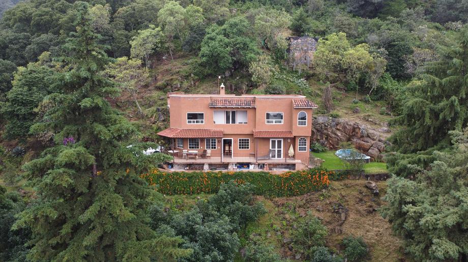 CARRETERA TZINTZUNTZAN - TAREIRO, Tzintzuntzan, Michoacán de Ocampo, 58440, Mexico, 4 Bedrooms Bedrooms, ,4 BathroomsBathrooms,Residential,For Sale,CARRETERA TZINTZUNTZAN - TAREIRO,1672064