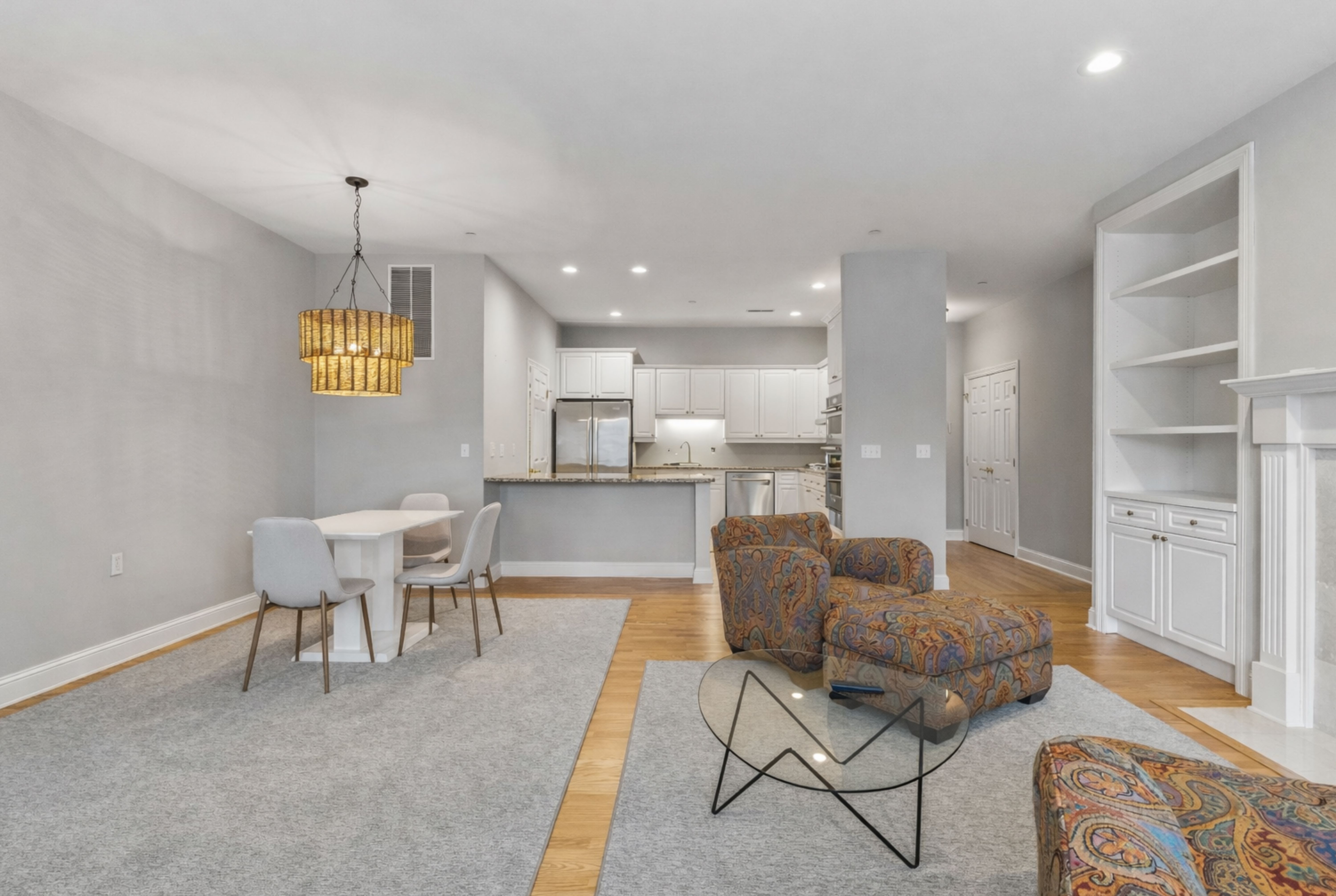  Luxury Condo in the Heart of Edina - 物件實景
