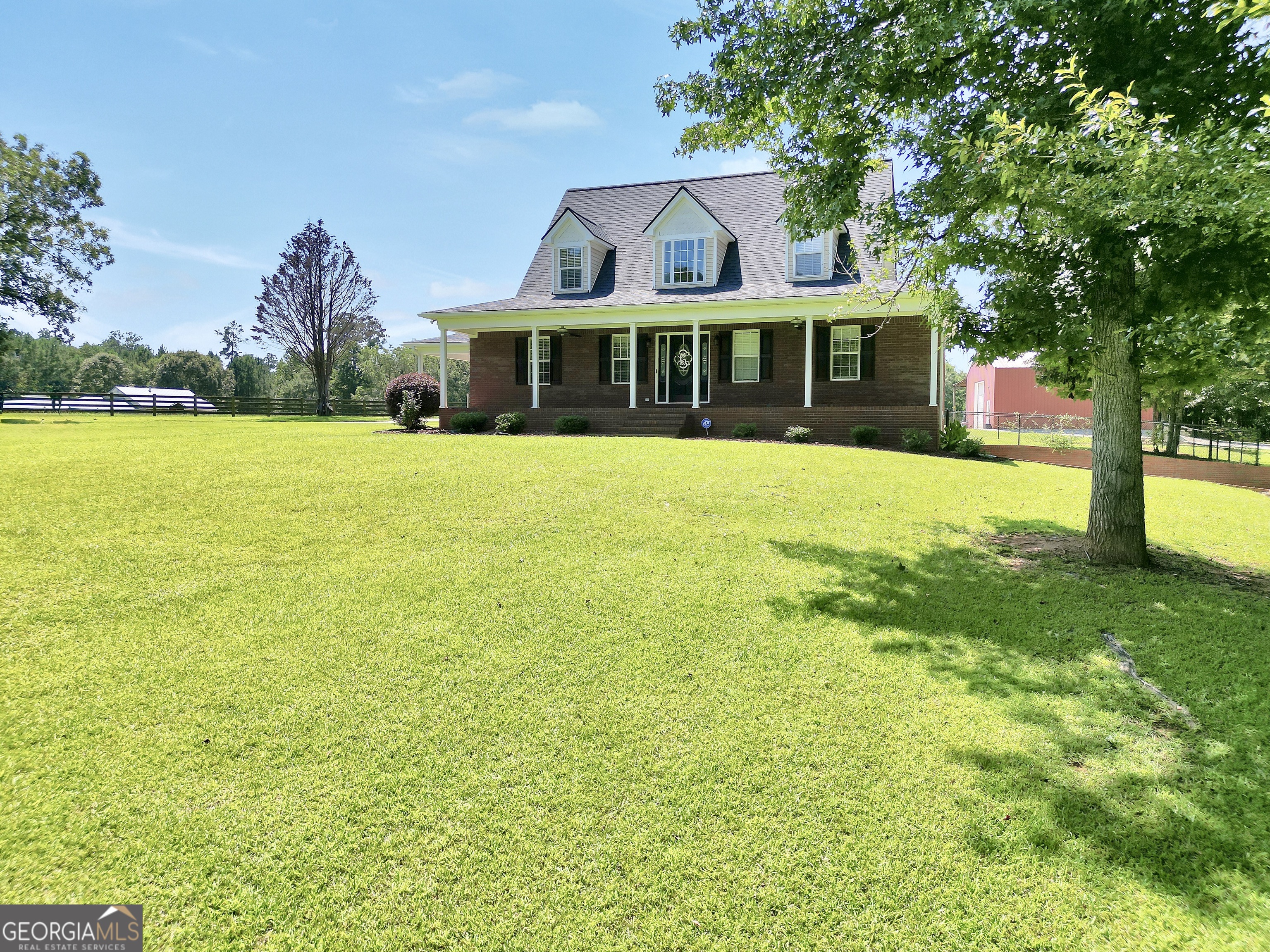 Jenkinsburg, Georgia, 30234, United States, 5 Bedrooms Bedrooms, ,4 BathroomsBathrooms,Residential,For Sale,1928448