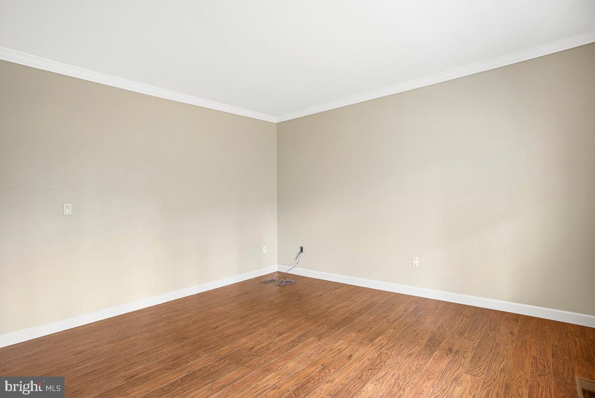 Port Republic, Maryland, 20676, United States, 5 Bedrooms Bedrooms, ,4 BathroomsBathrooms,Residential,For Sale,2005879