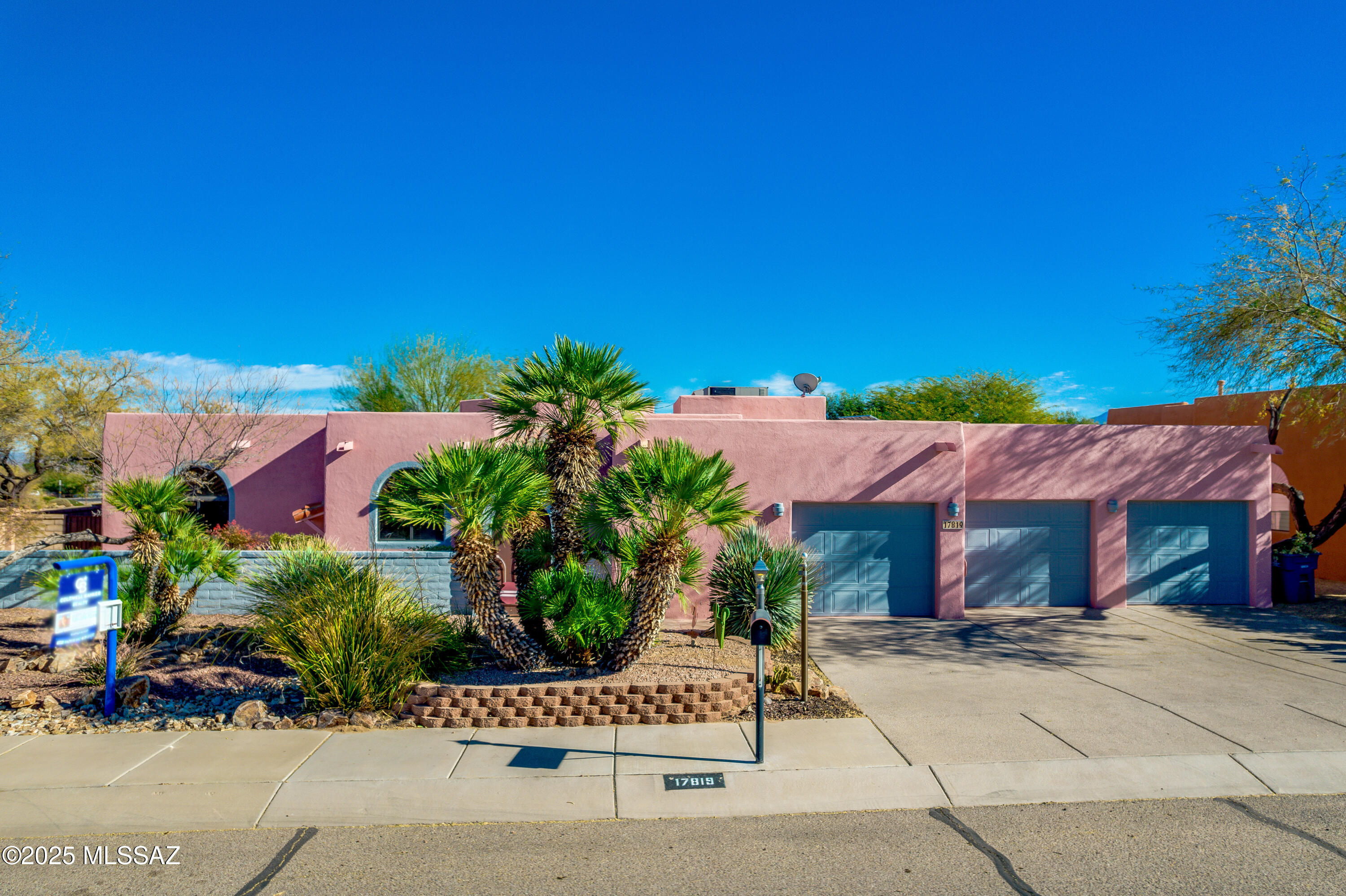 17819 S Camino De Loreto, Sahuarita, Arizona, 85629, United States, 4 Bedrooms Bedrooms, ,3 BathroomsBathrooms,Residential,For Sale,17819 S Camino De Loreto,1656831