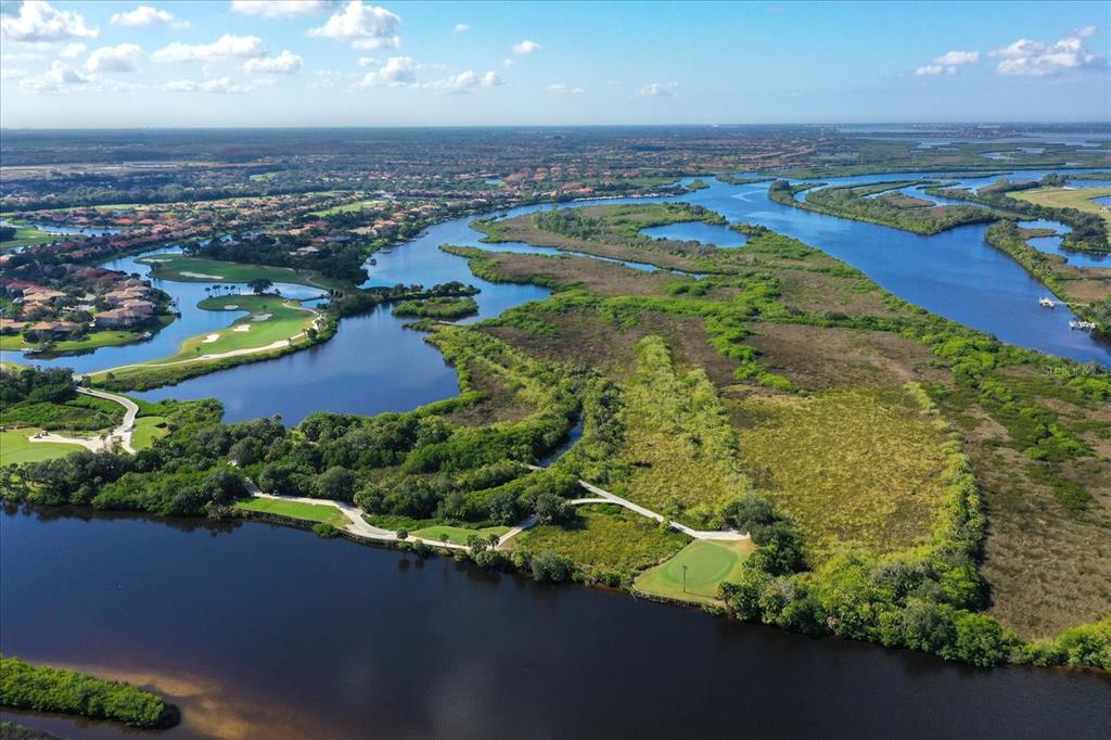 Bradenton, Florida, 34212, United States, 4 Bedrooms Bedrooms, ,3 BathroomsBathrooms,Residential,For Sale,1848553