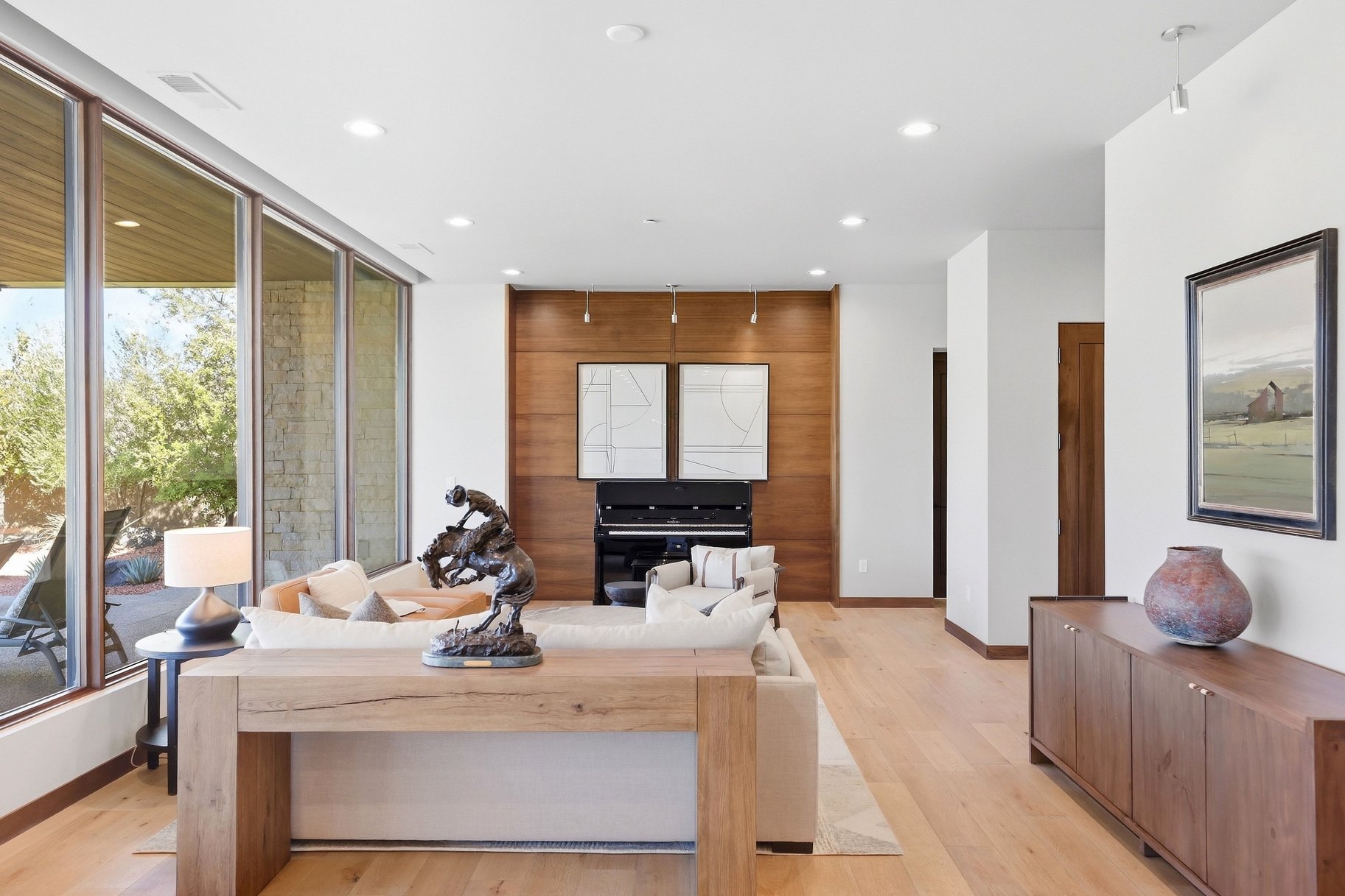  Warm Desert Modern Single Level Living in the Gated side of the Ledges Course - 物件實景